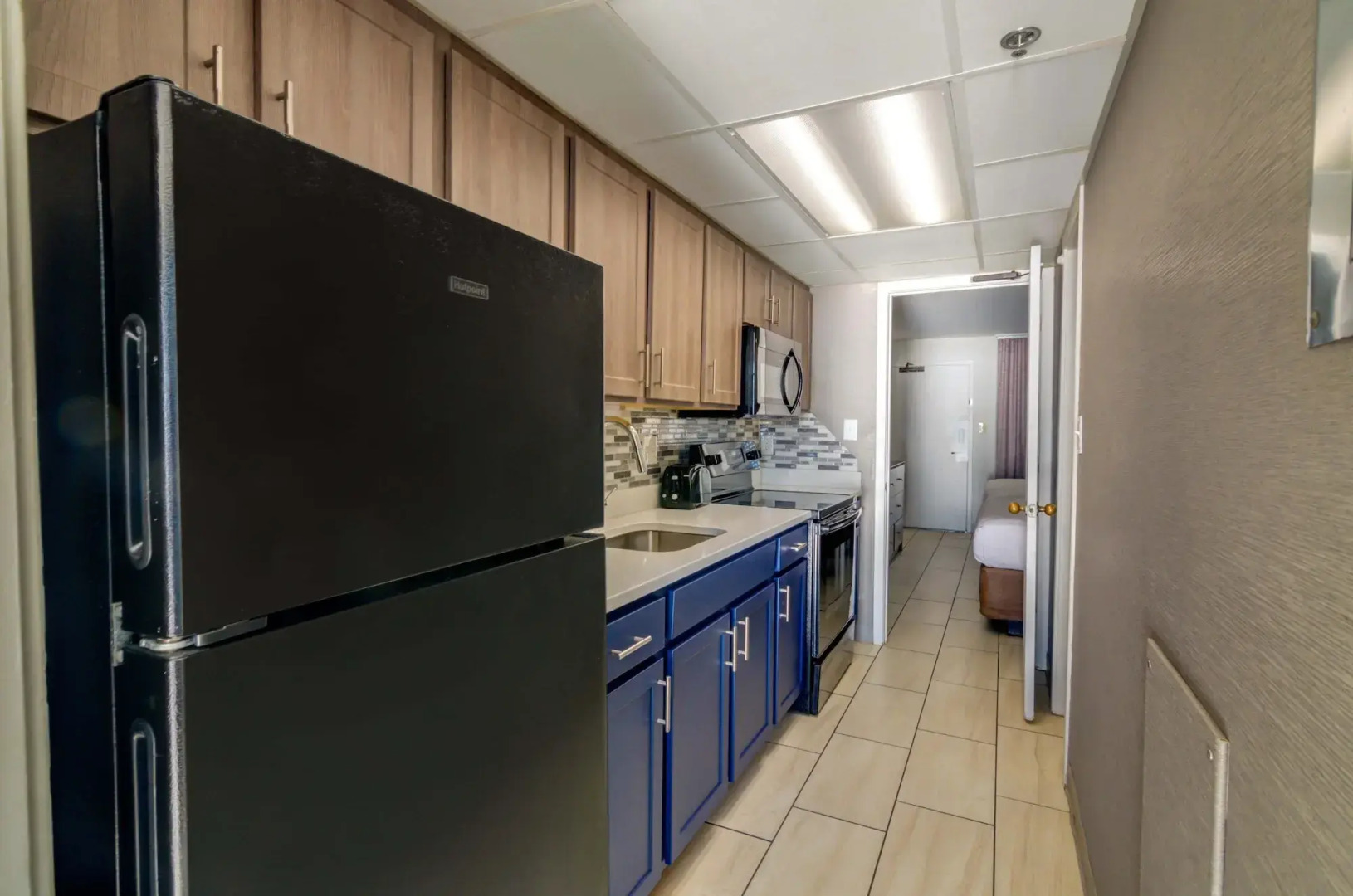 Captain's Quarters Resort