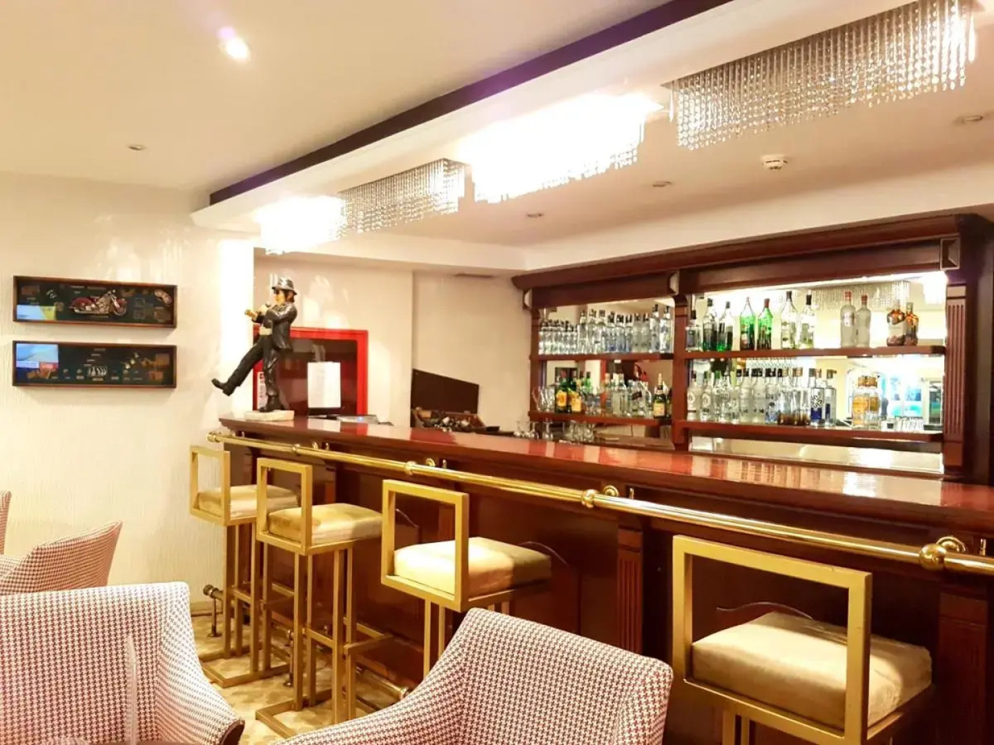 Jura Hotels Mavi Sürmeli Adana