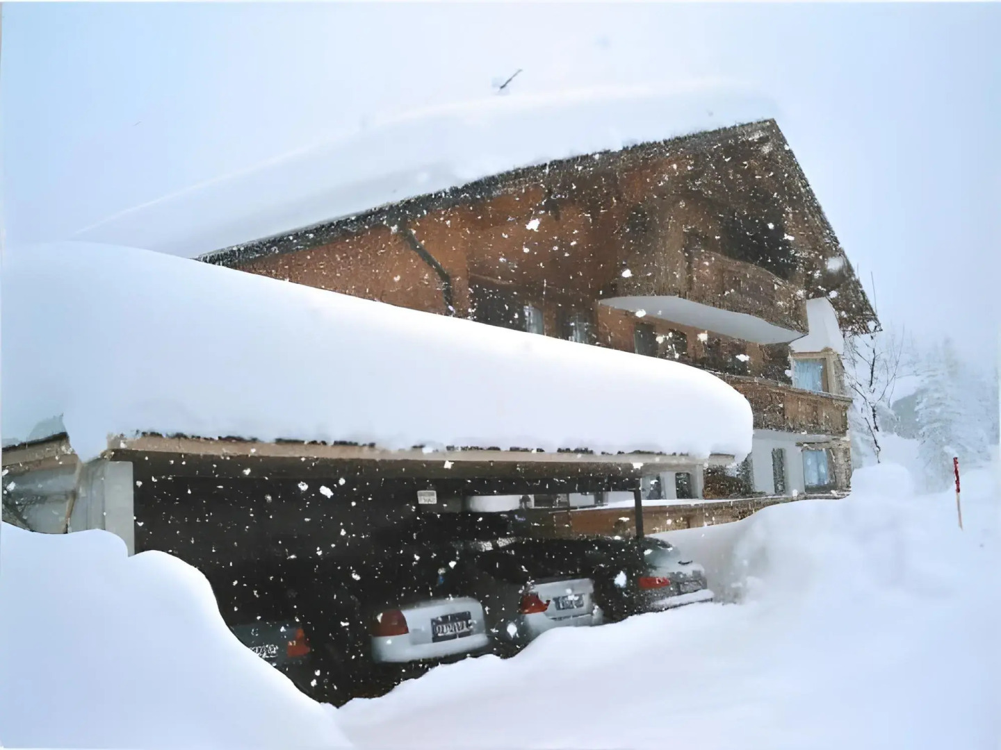 Wohlfühl-Ferienwohnungen Landhaus Karoline