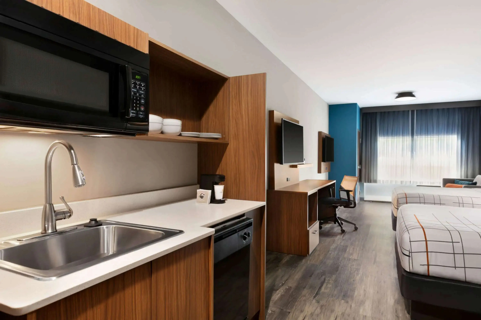 La Quinta Inn & Suites by Wyndham Brunswick/Golden Isles