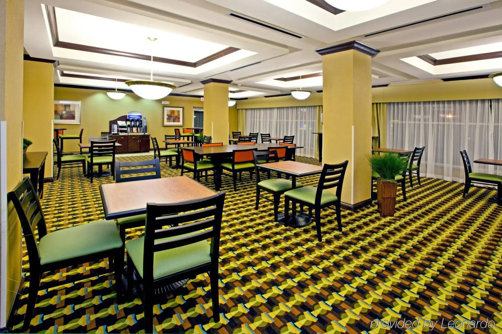 Holiday Inn Express Hotel & Suites Richwood-Cincinnati South by IHG