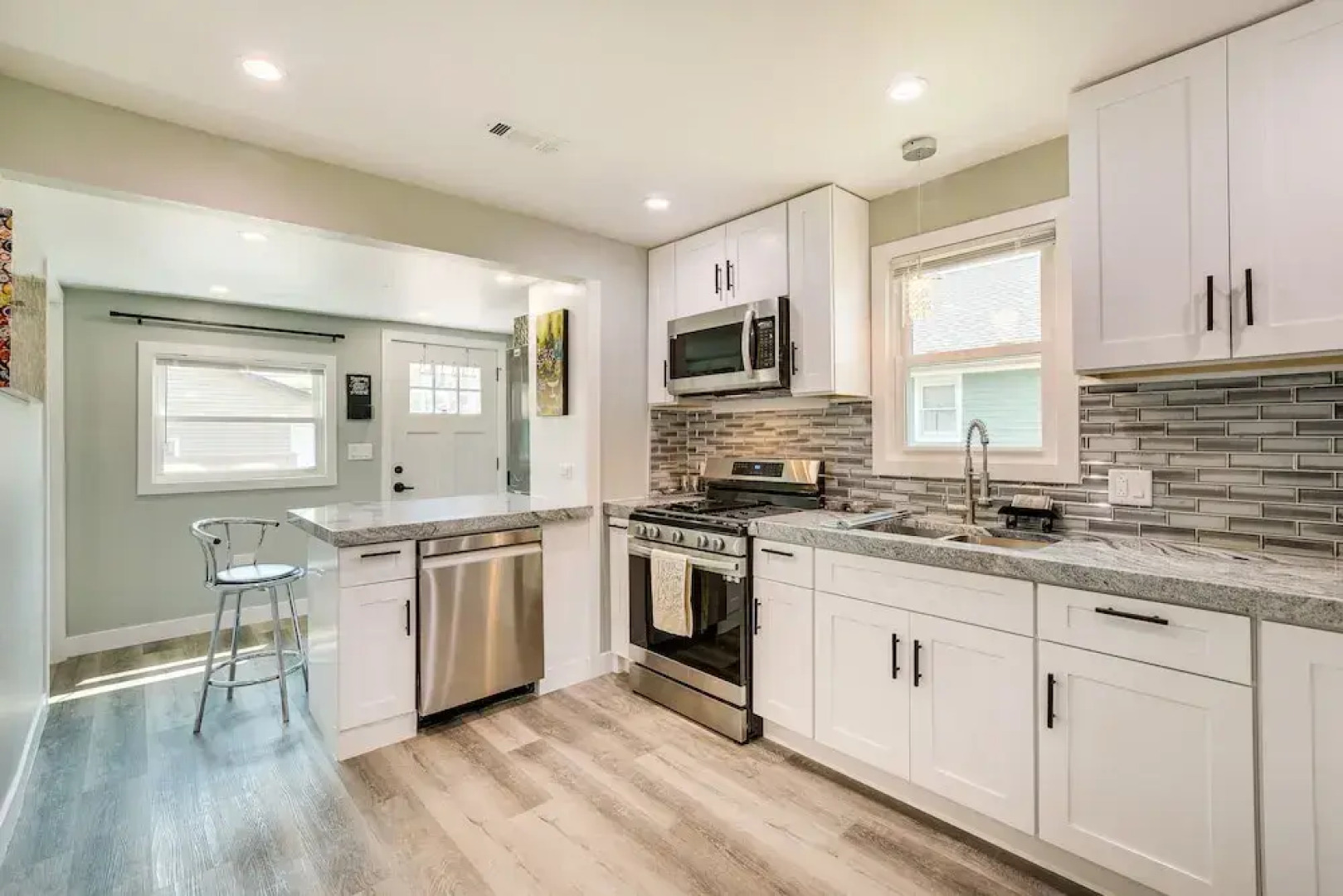 Game Nights, Bbqs & Family Fun: Chicago Area Hub