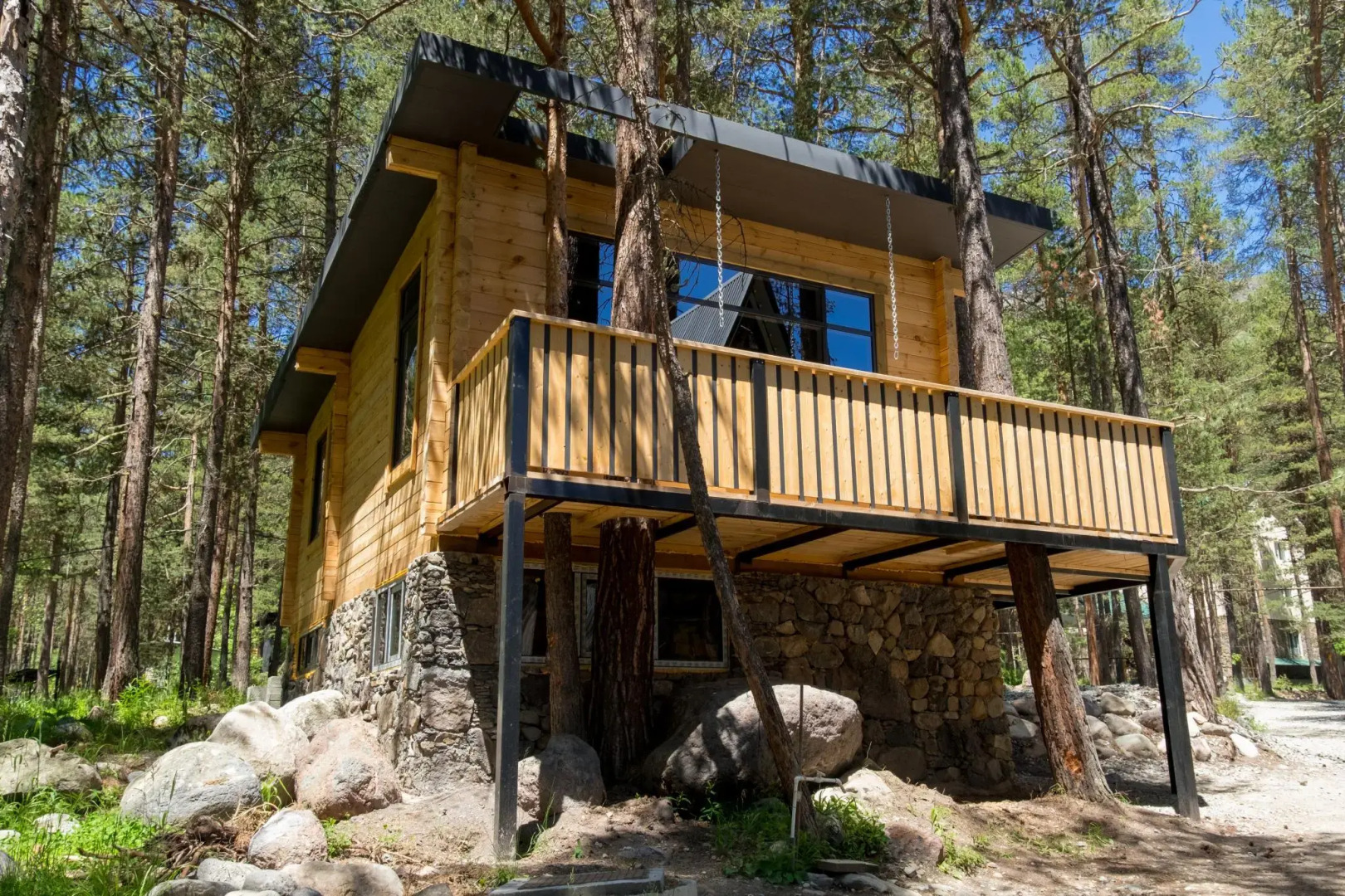 Коттедж Сердце гор 1