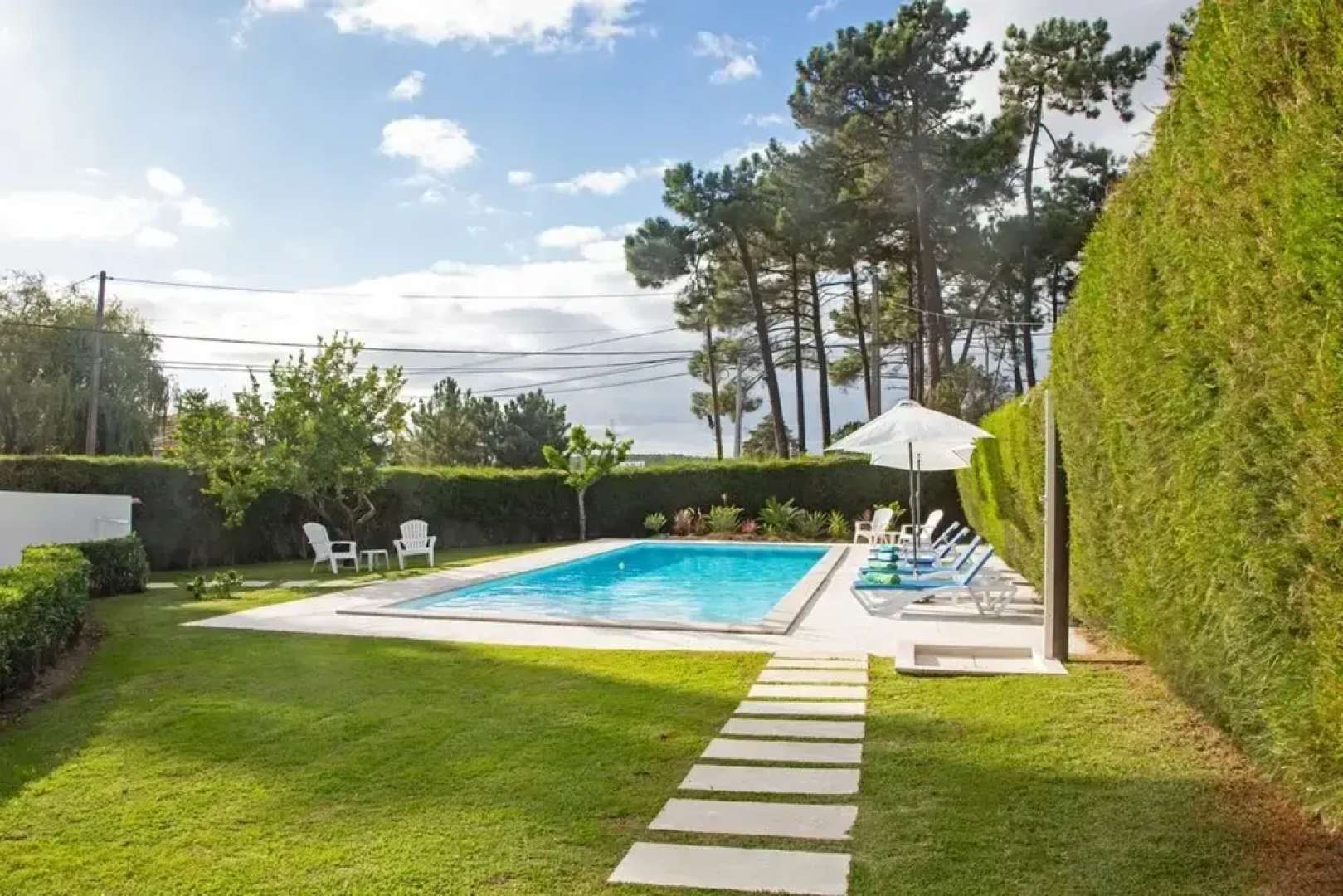 Fig Tree Family House w 4 Bedrooms, Garden & Pool