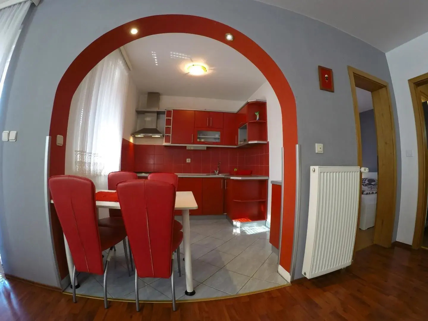 Apartments and Rooms Rea