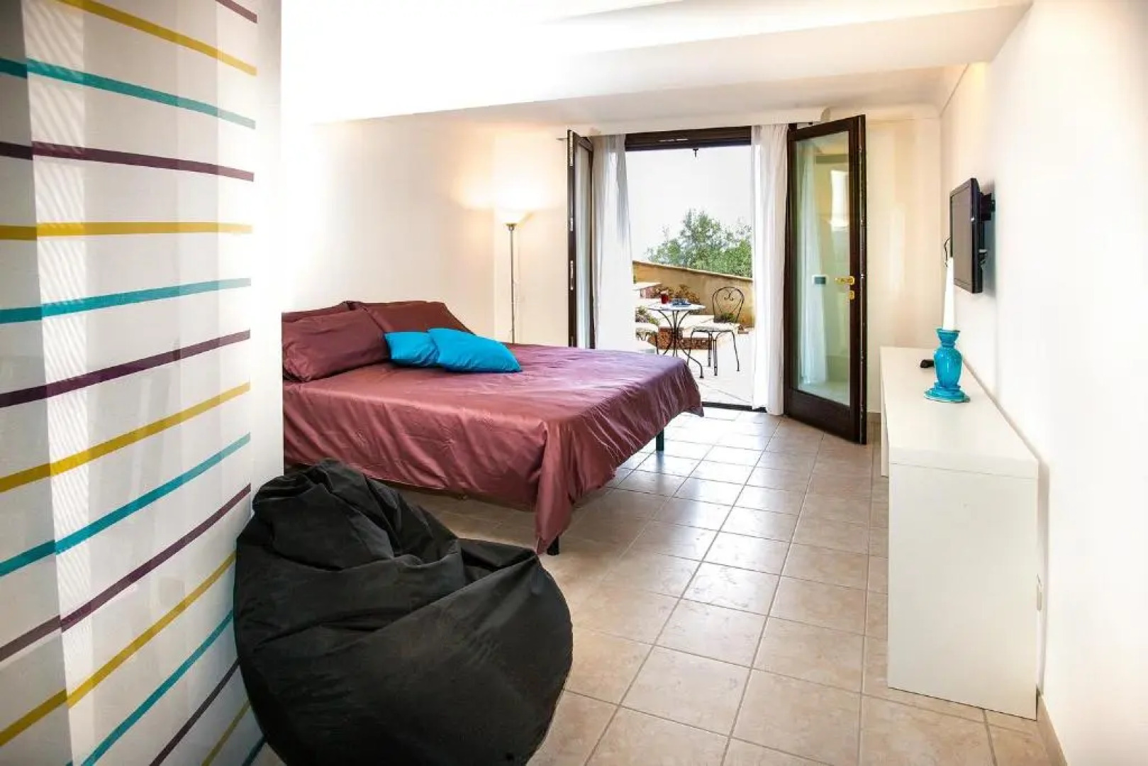 Villa Le Suites Sul Golfo Di Taormina,con piscina infinity a strapiombo sul mare