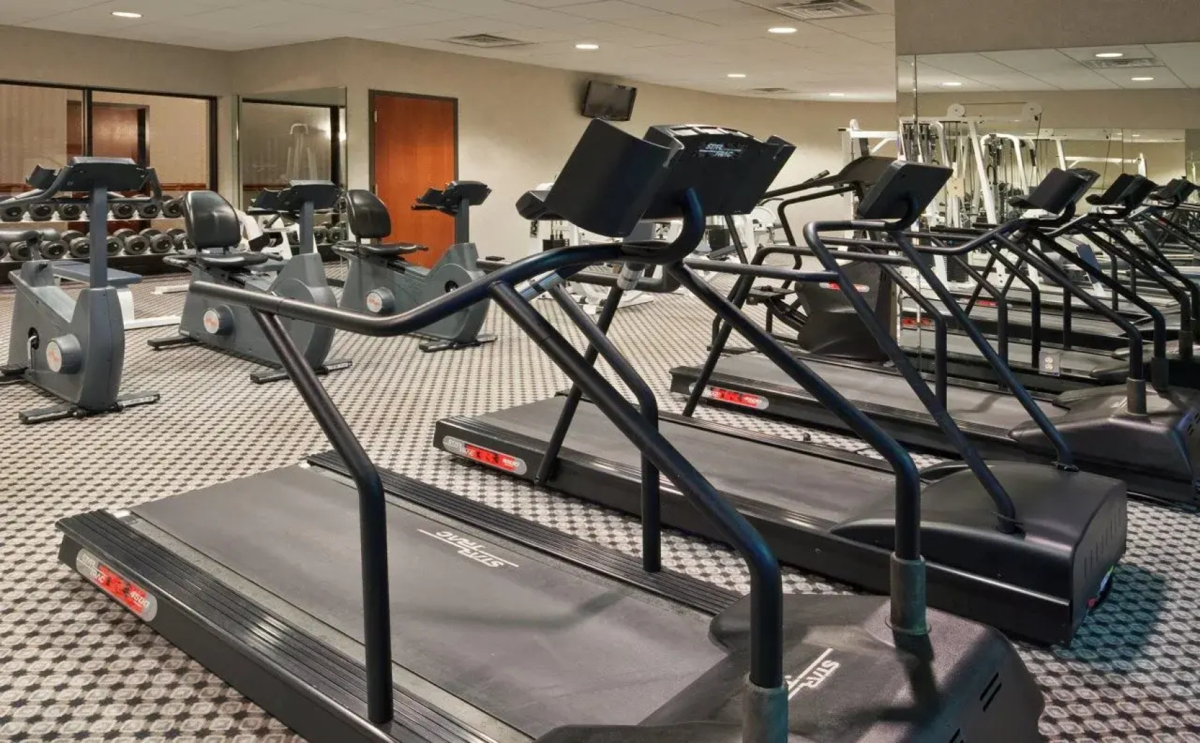 Holiday Inn Express Hotel & Suites Belleville by IHG