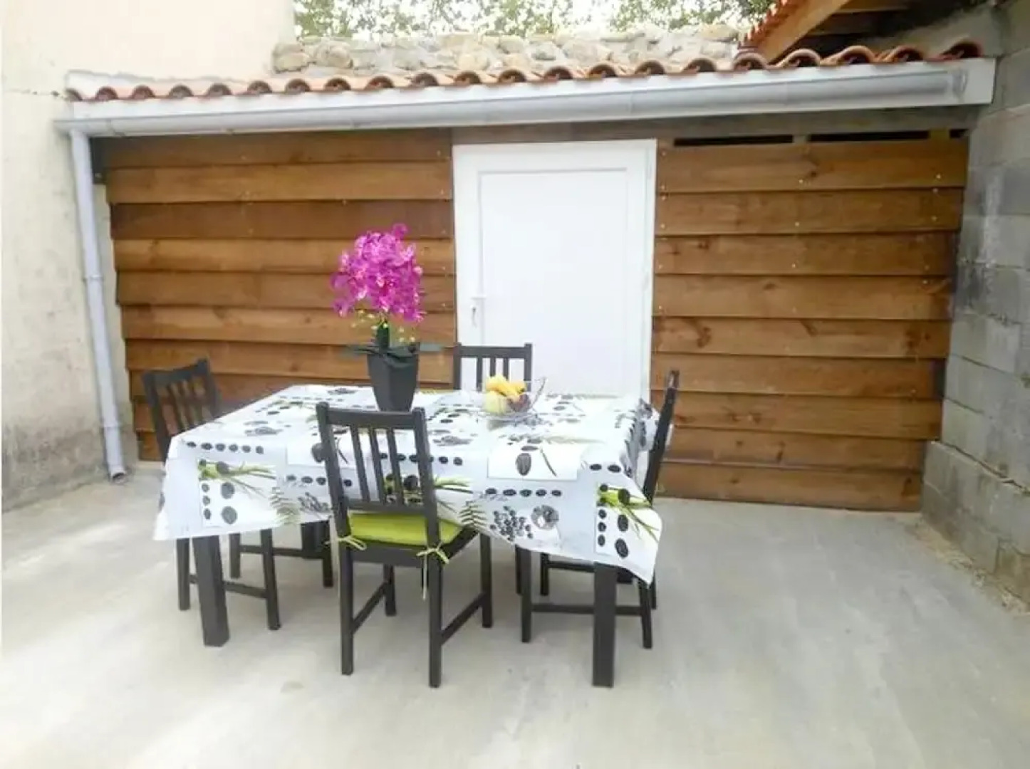 Apartment With one Bedroom in Blaye, With Wonderful City View, Furnish