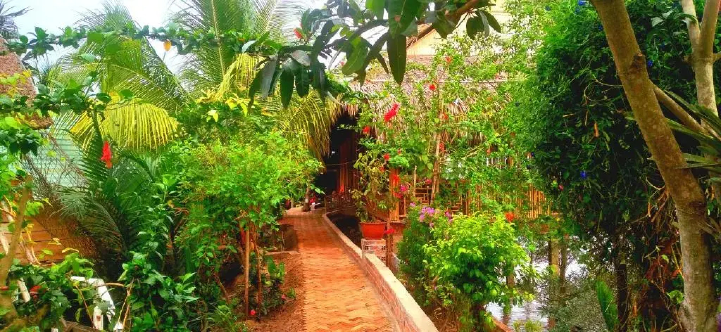 Hong thai River side homestay