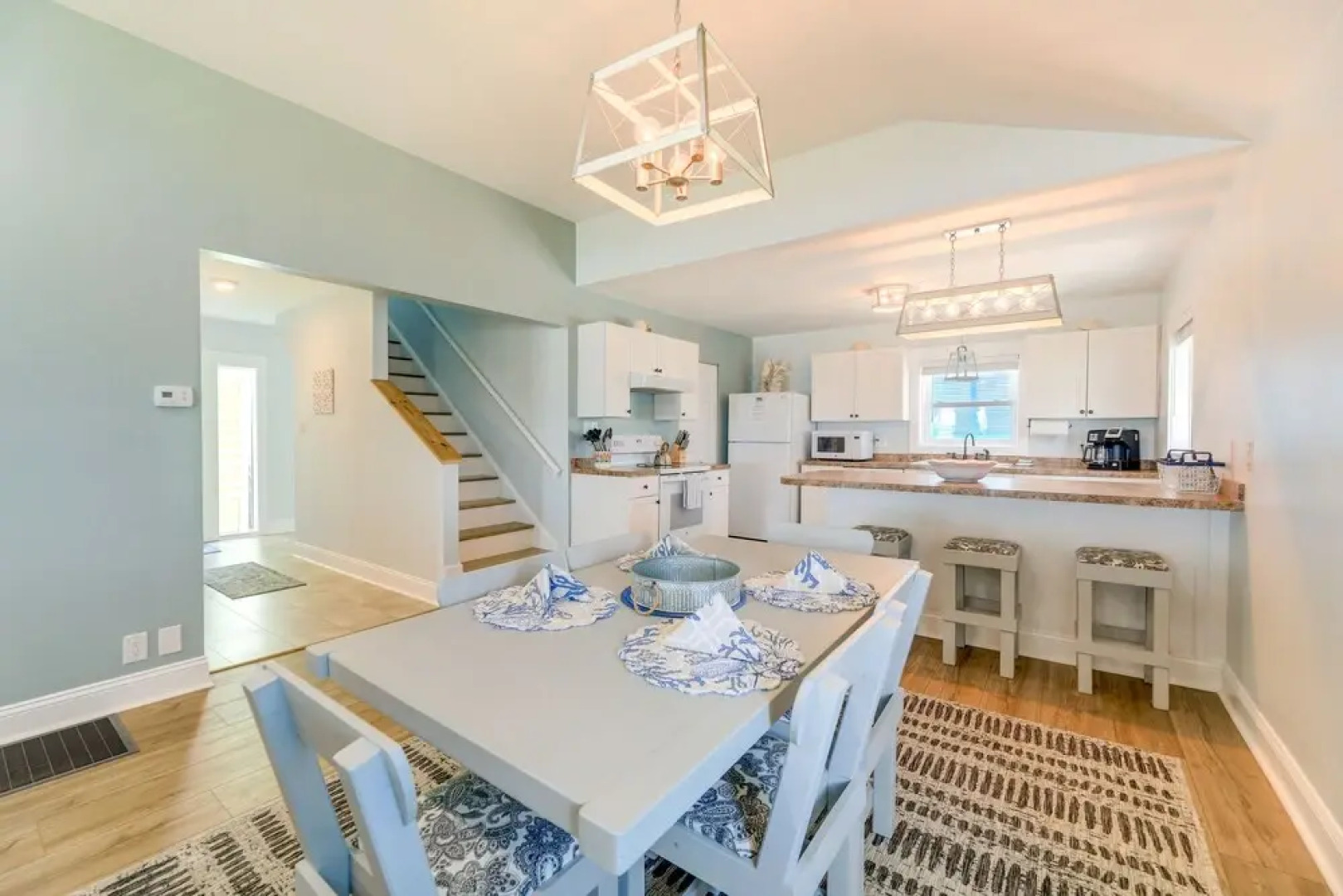 Emerald Isle Retreat - Steps Away From Beach!