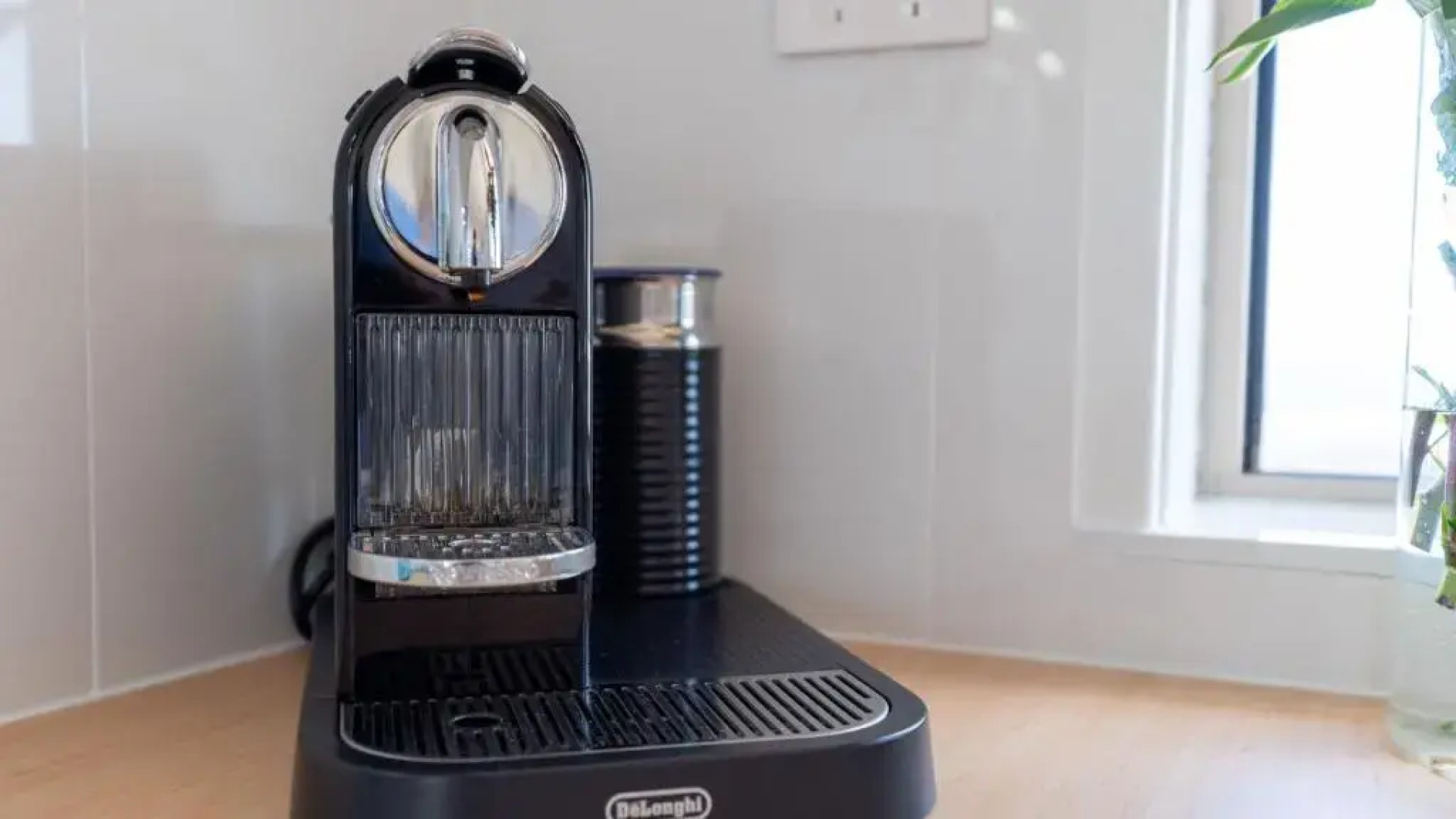 SUNNYSIDE Gerroa 4pm Check Out Sundays except Peak season