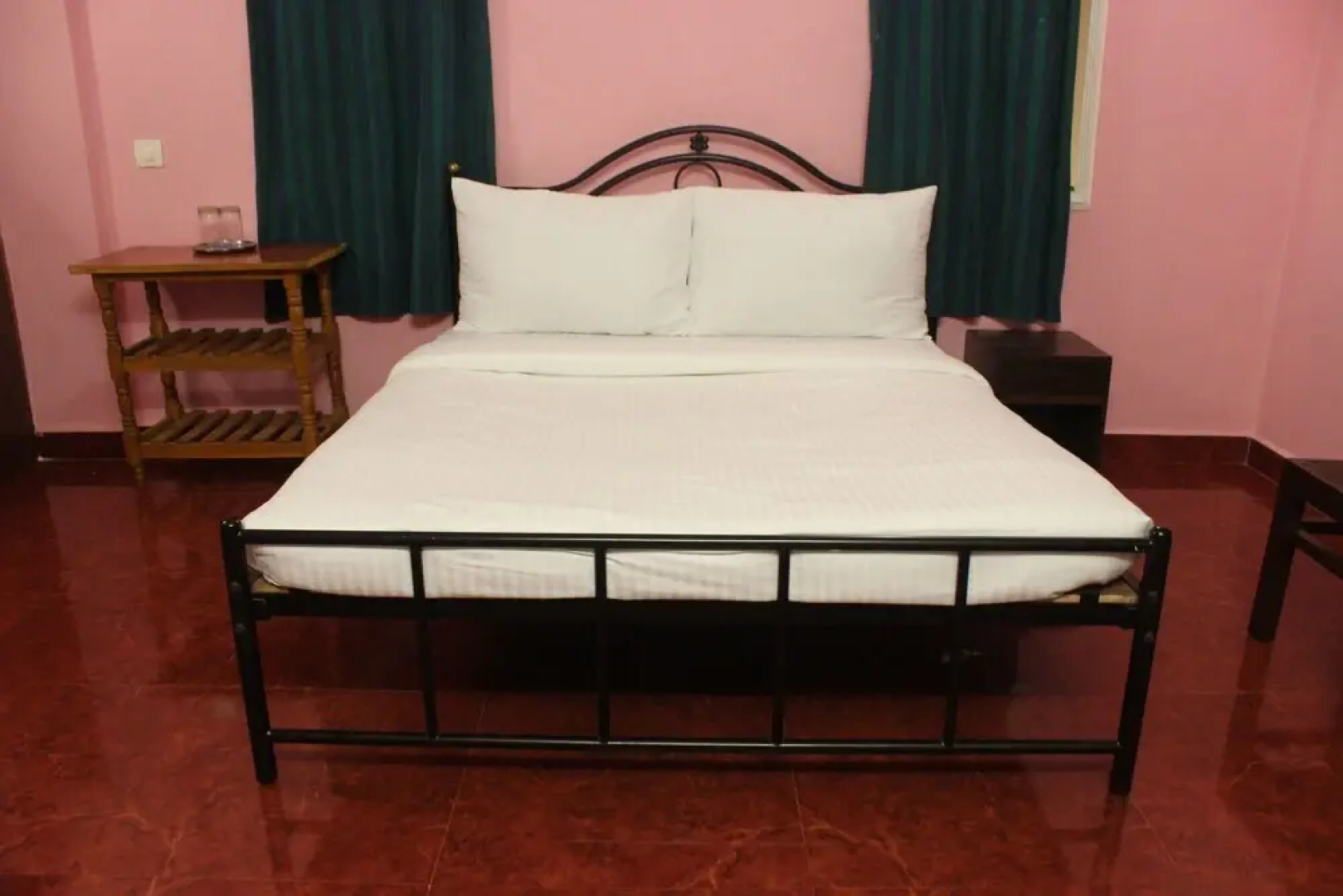 Smiley Holiday Homes