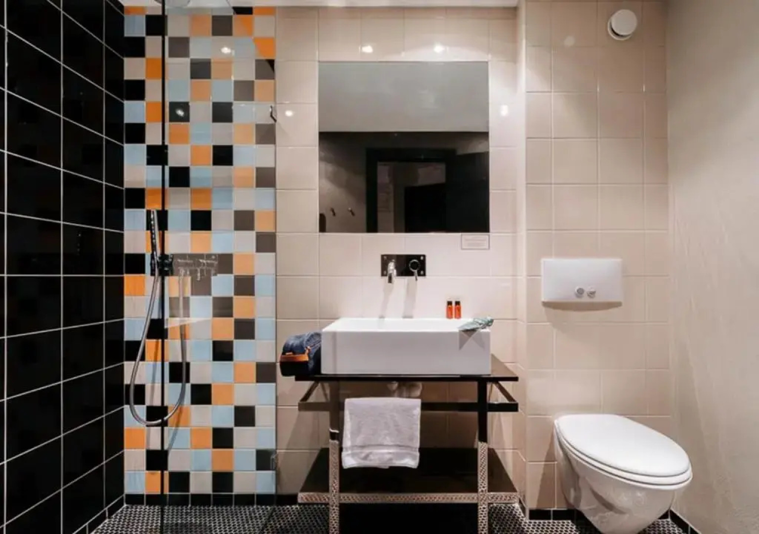 Langley Hotel Le Petit Prince