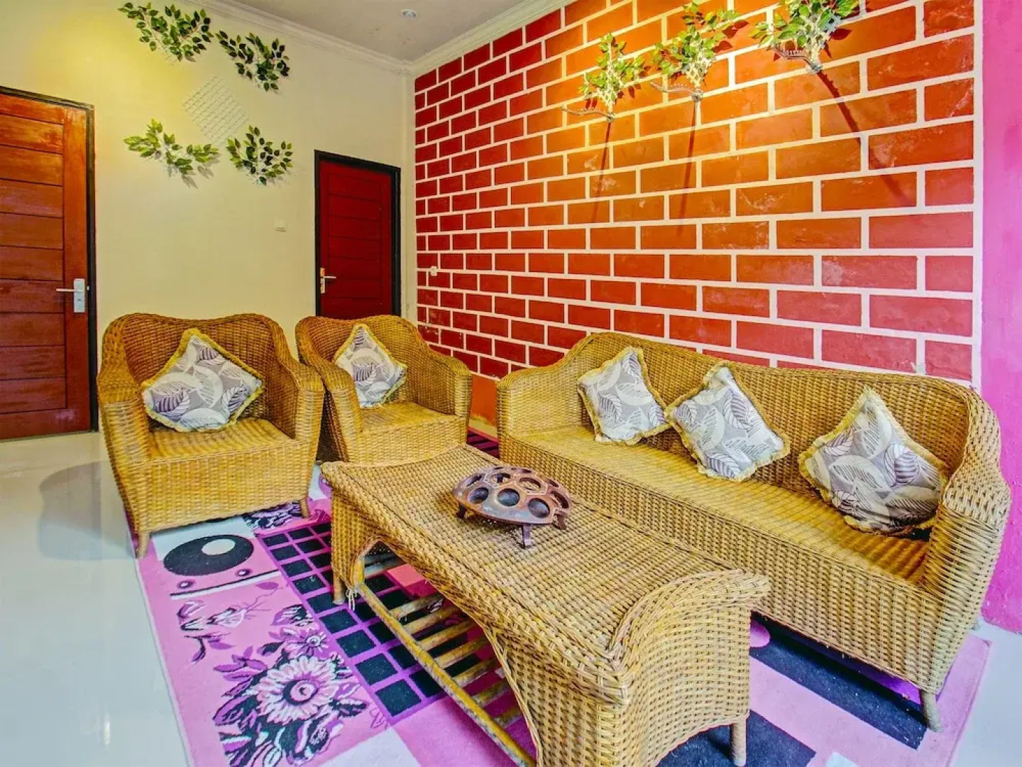 OYO 91845 V_ar House Near Pantai Tanjung Bias