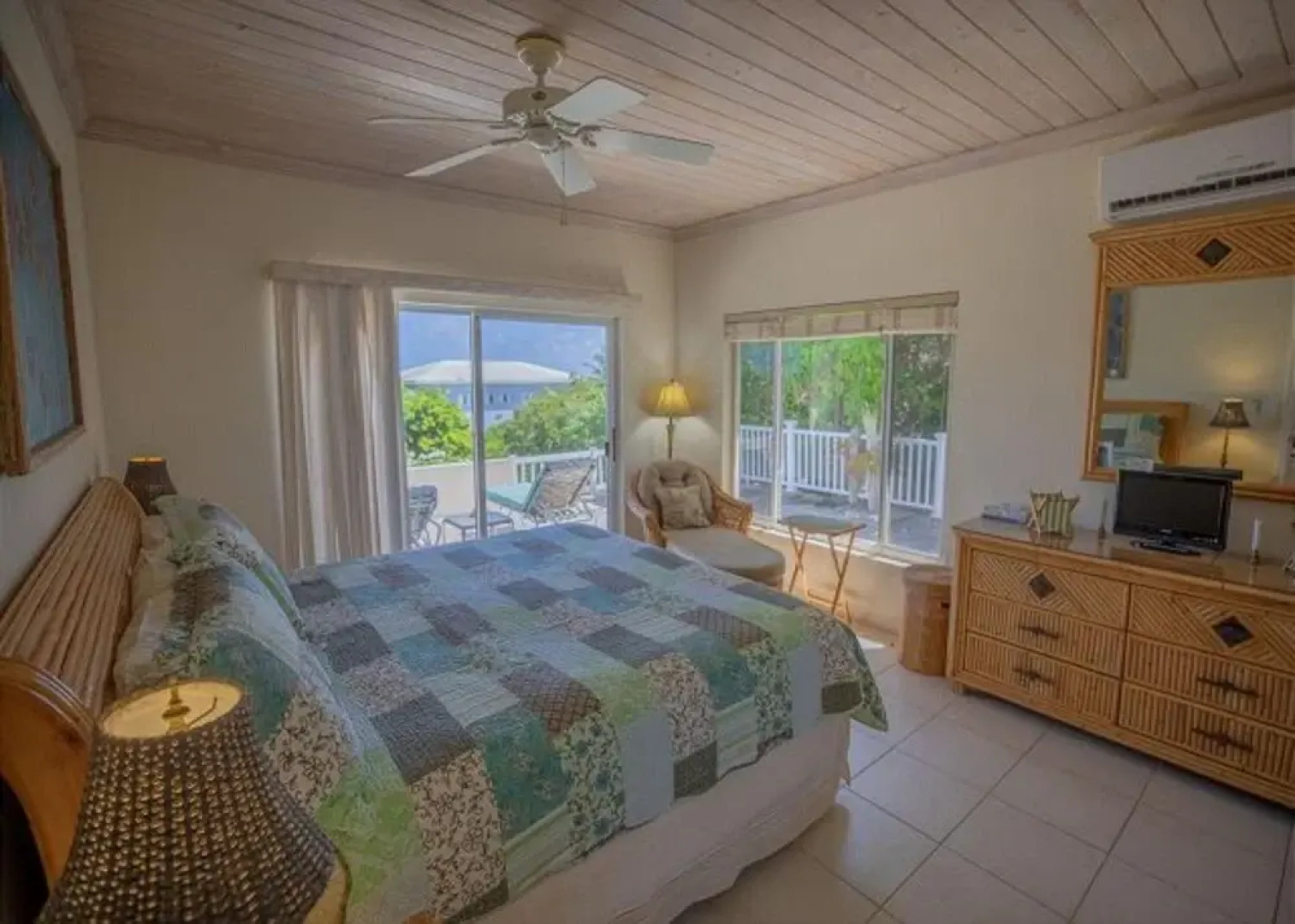 Palmetto Sunrise by Eleuthera Vacation Rentals