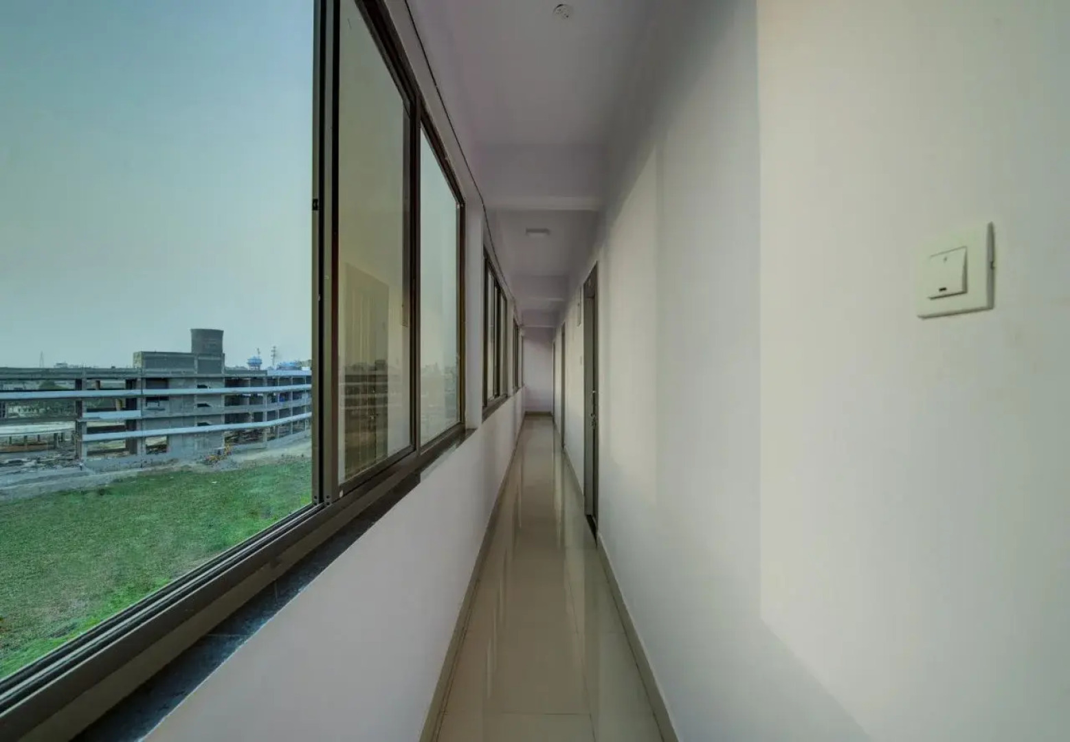 Hotel Mani International