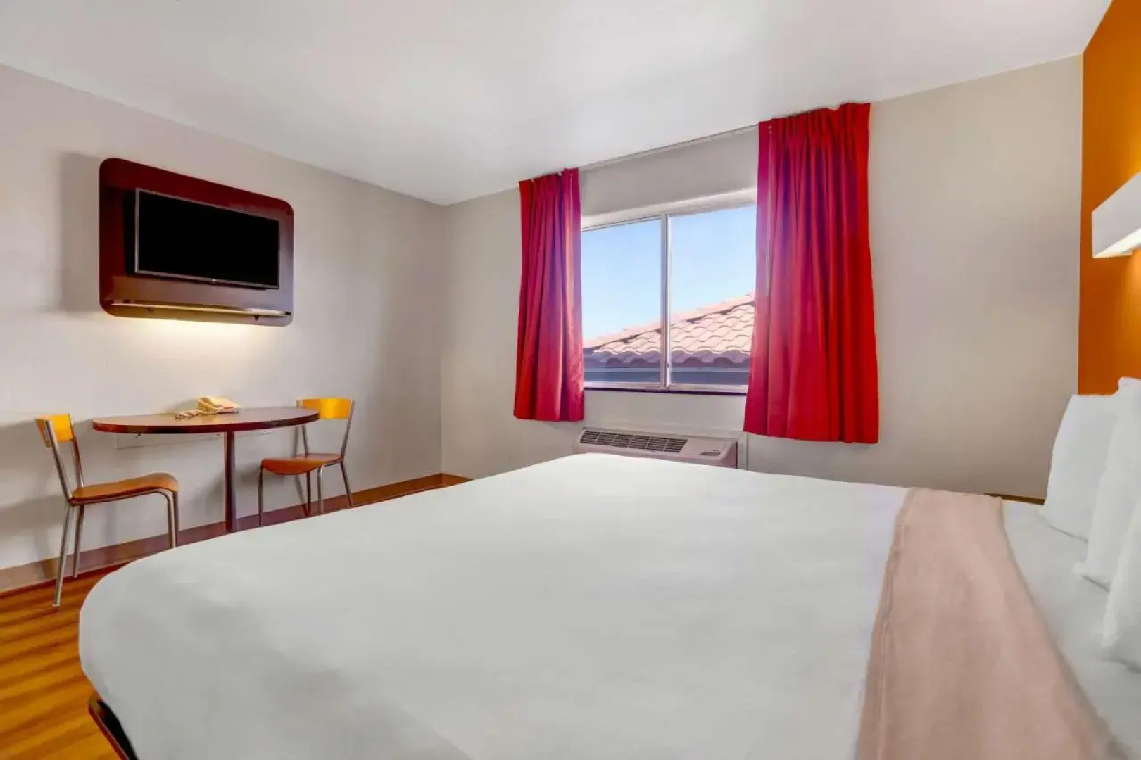 Superstition Inn and Suites