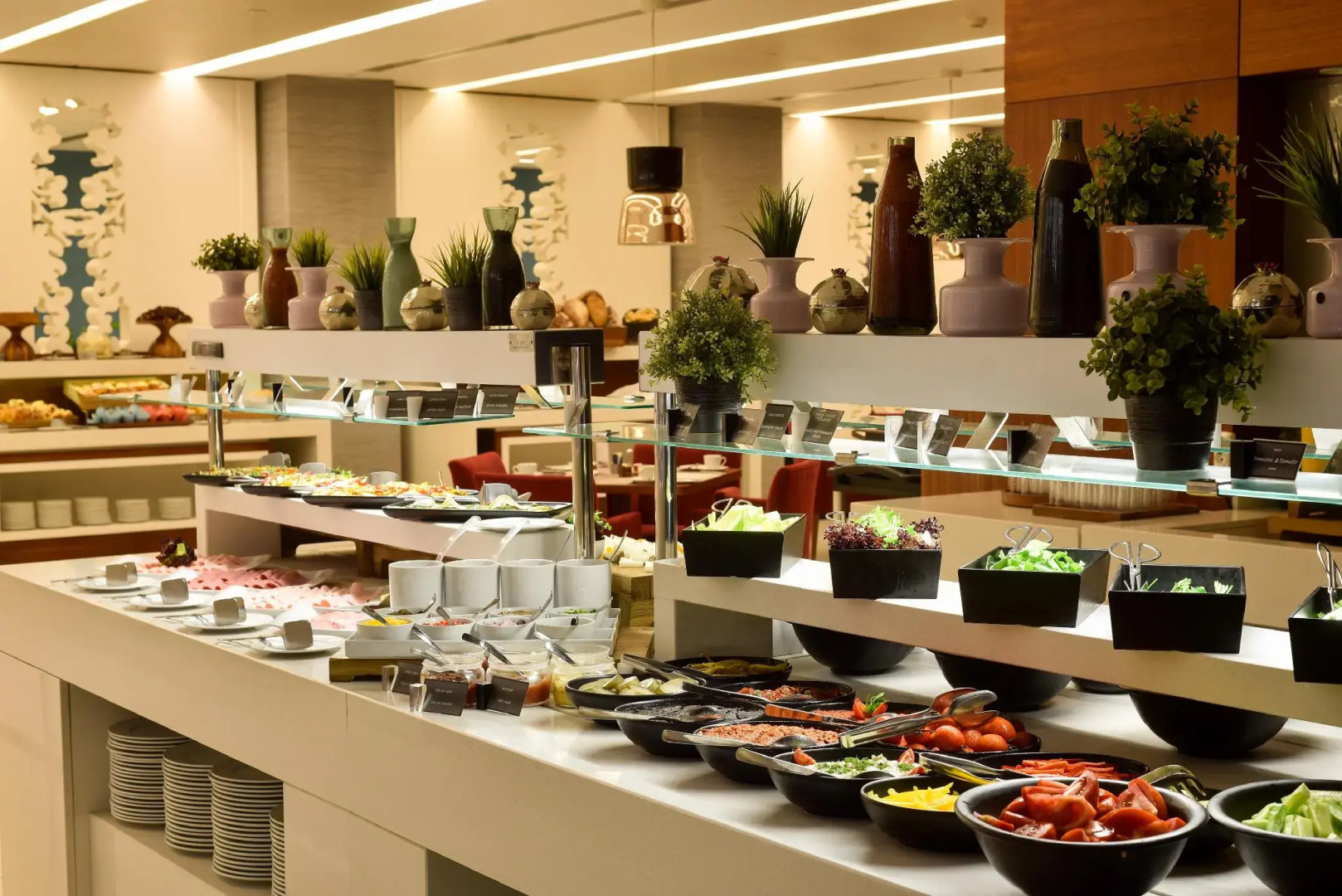 Tango Arjaan by Rotana Hotel