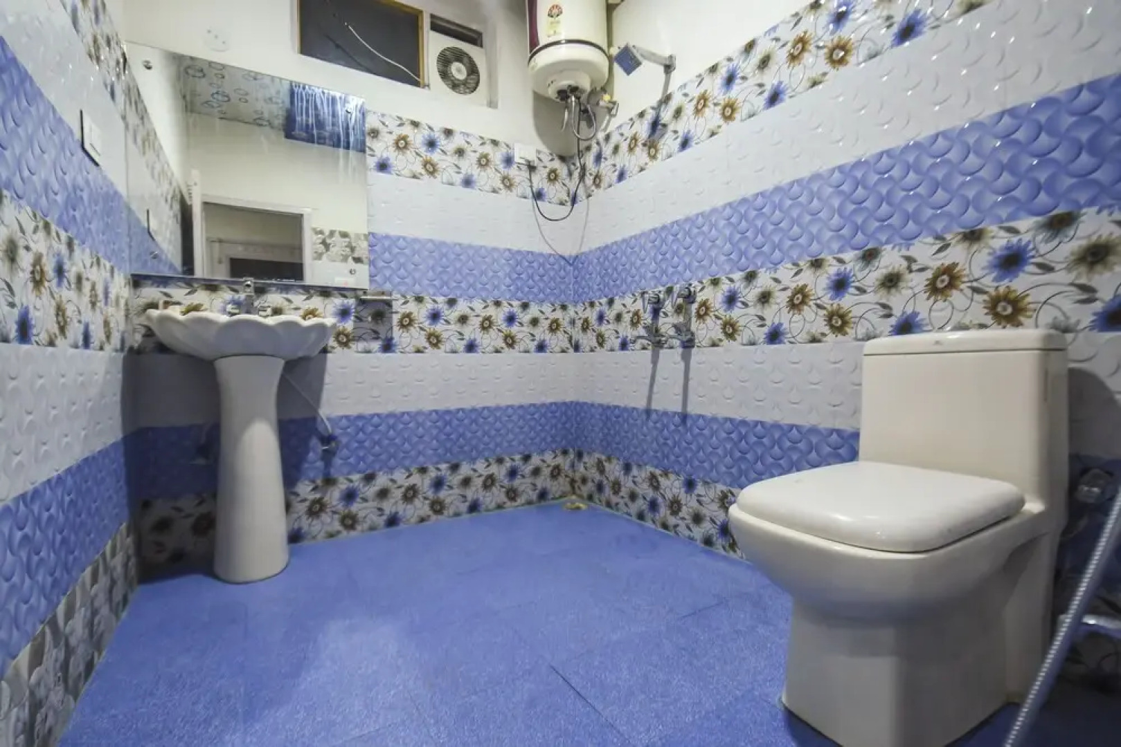 OYO 7917 Hotel Sunbeam