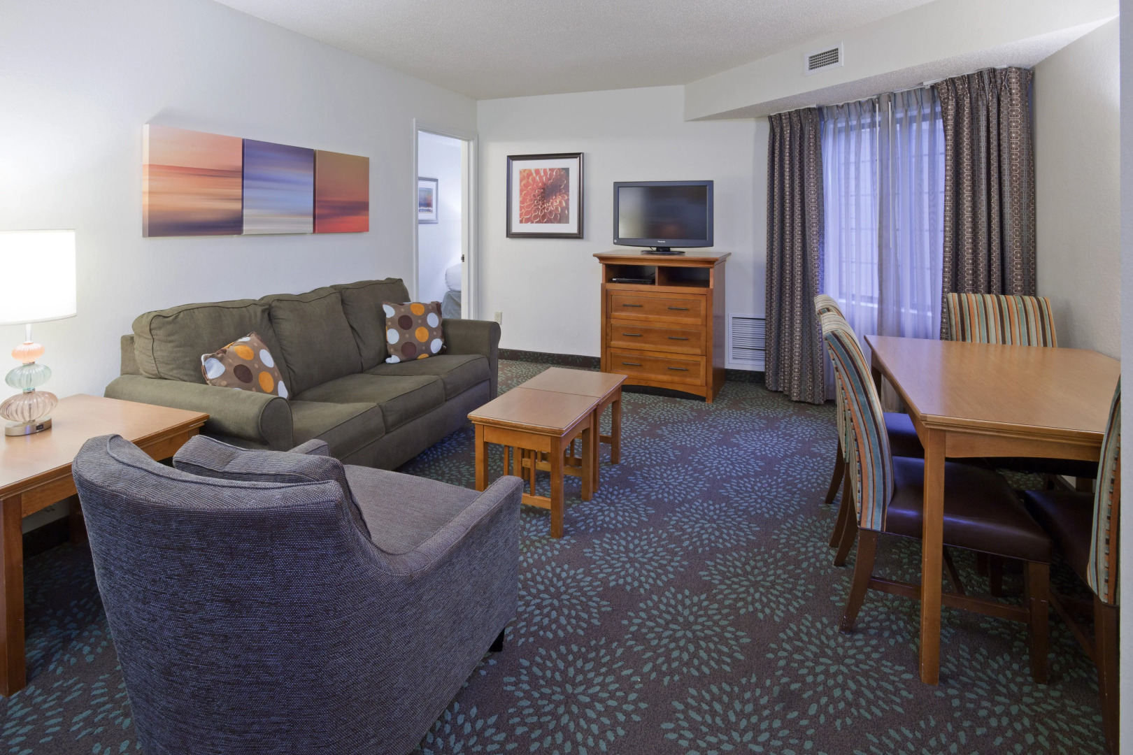 Staybridge Suites MPLS-Maple Grove/Arbor Lakes by IHG