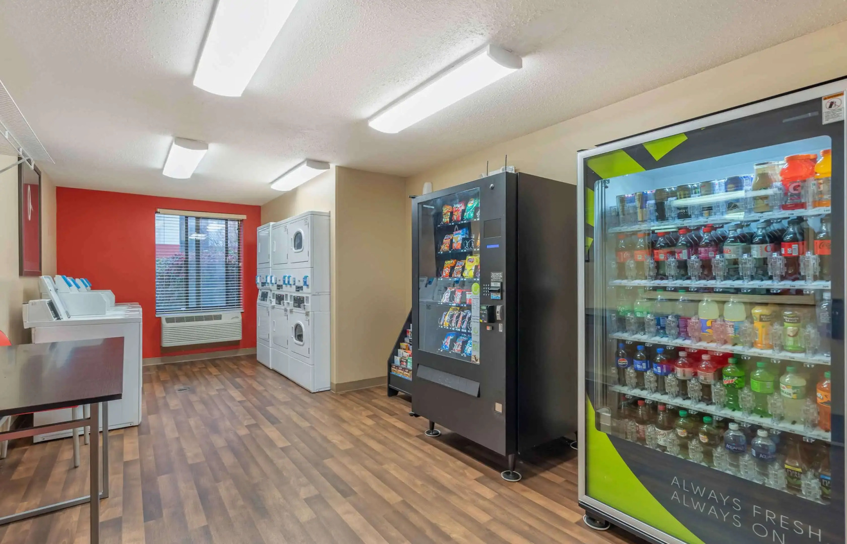 Extended Stay America Suites Chicago Lombard Yorktown Center