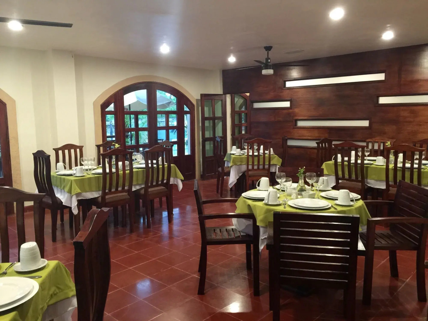 El Zaguán Colonial by GuruHotel