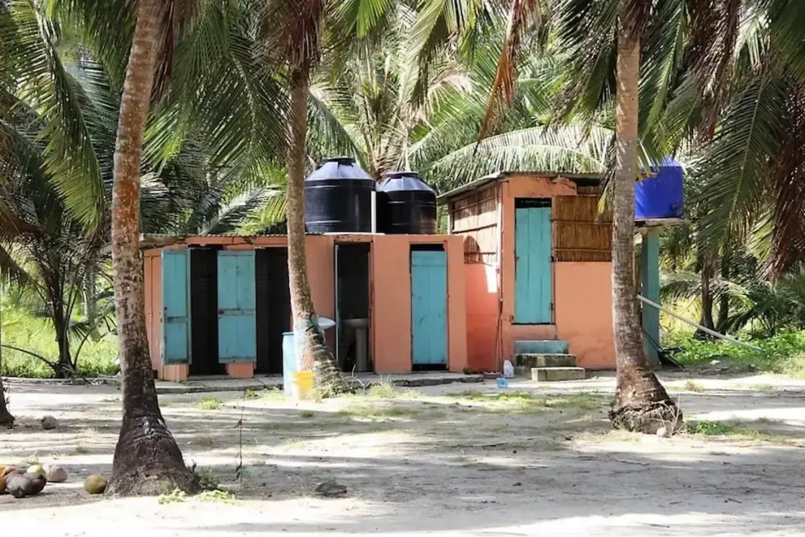 Cabins in Chichime Island