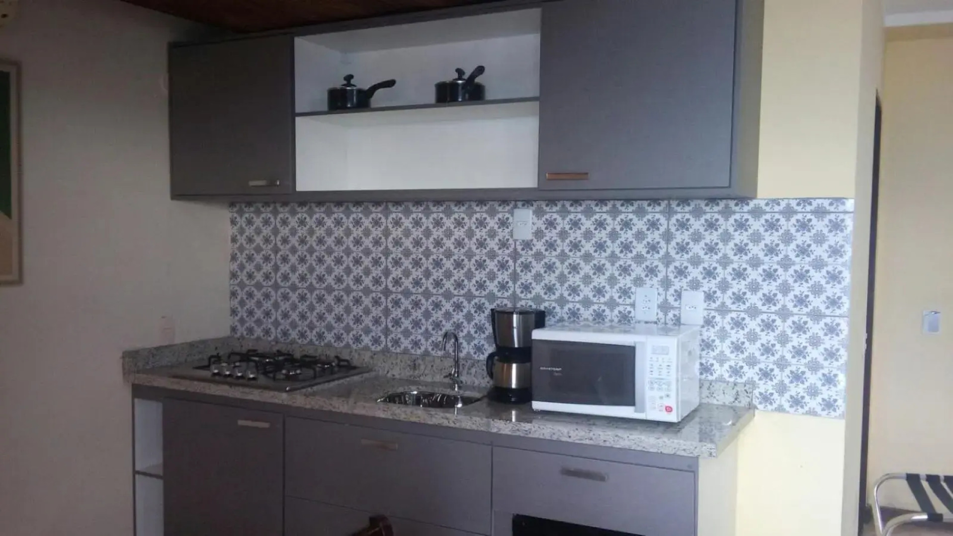 Solar do Carmo Suites & Apartments