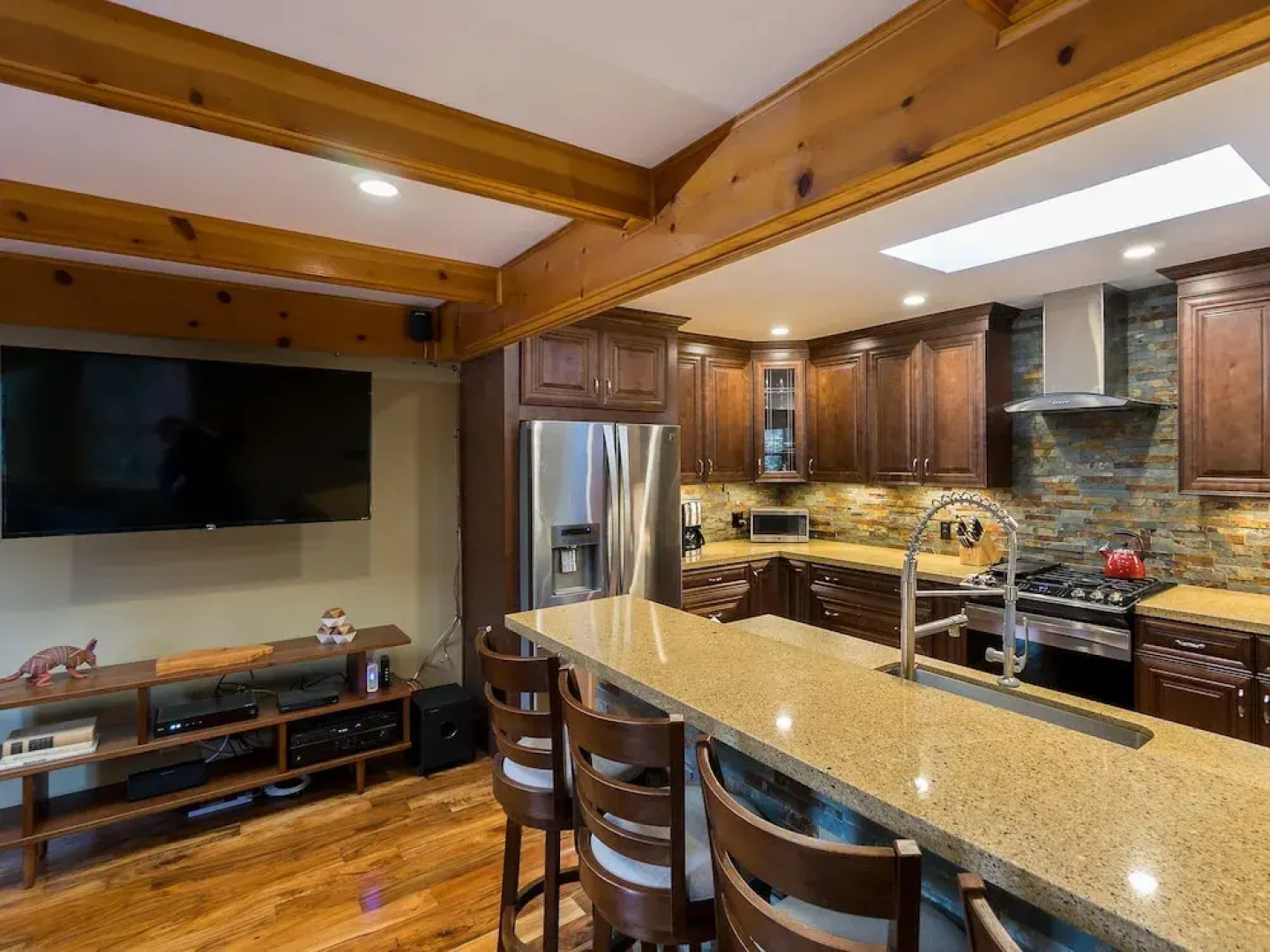 21619 Moscow Rd Home 2 Bedrooms 1 Bathroom Home