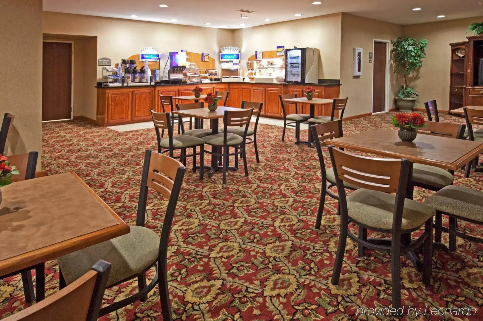 Holiday Inn Express & Suites Lonoke by IHG