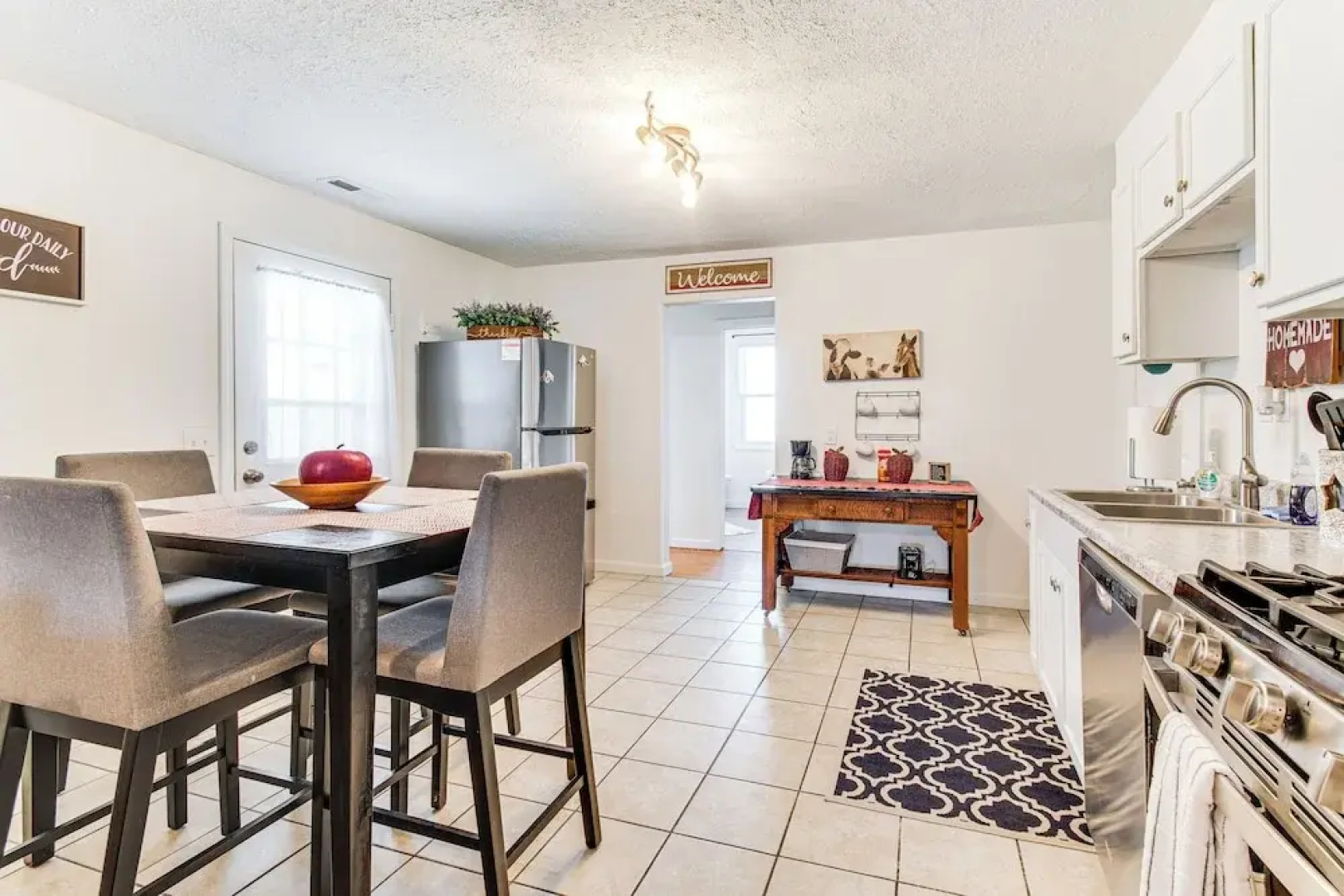 Pet-friendly Home w/ Fenced Yard: 'cozy in Casey'