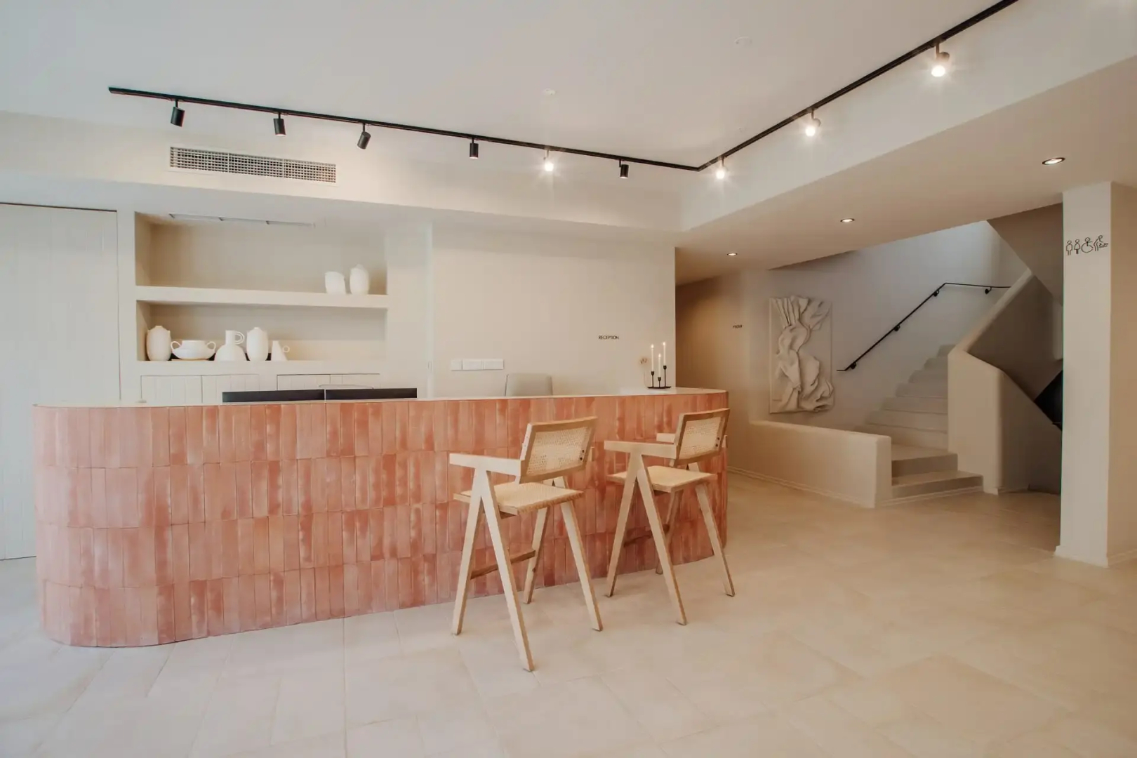 Thymises Boutique Hotel