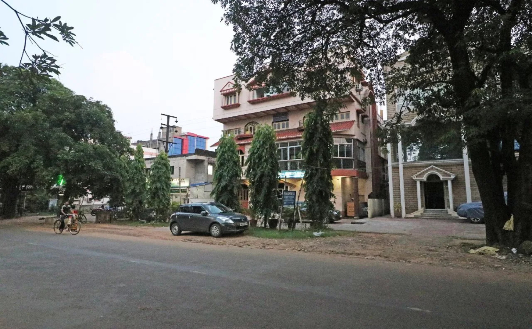 Ananya Guest House By OYO Rooms