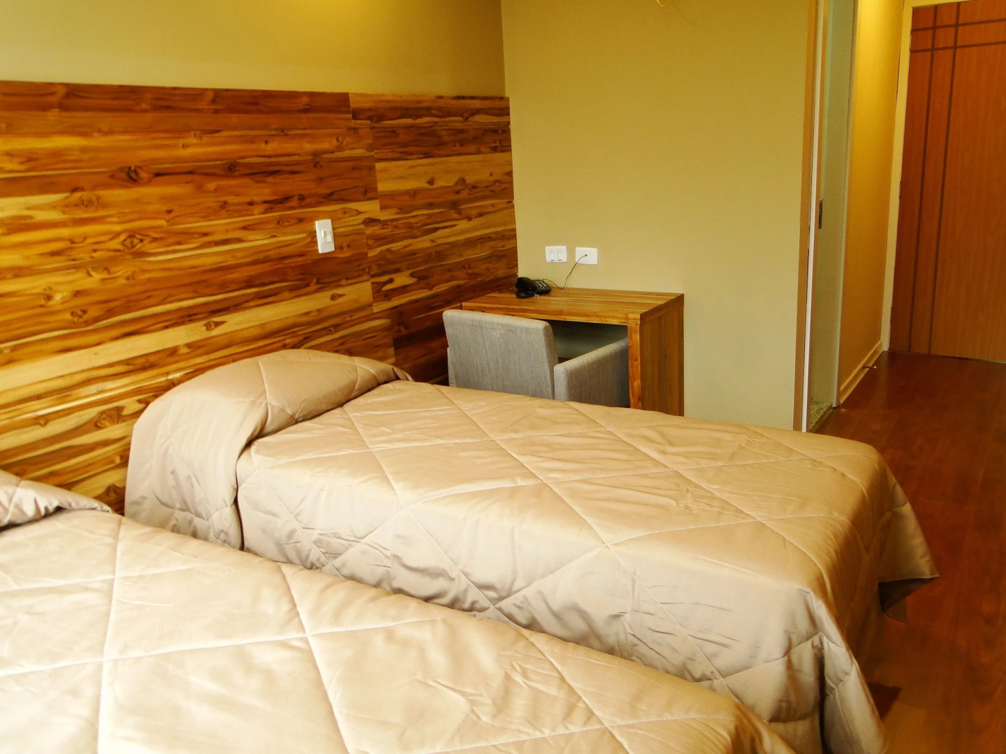 Hotel Petropolis Inn