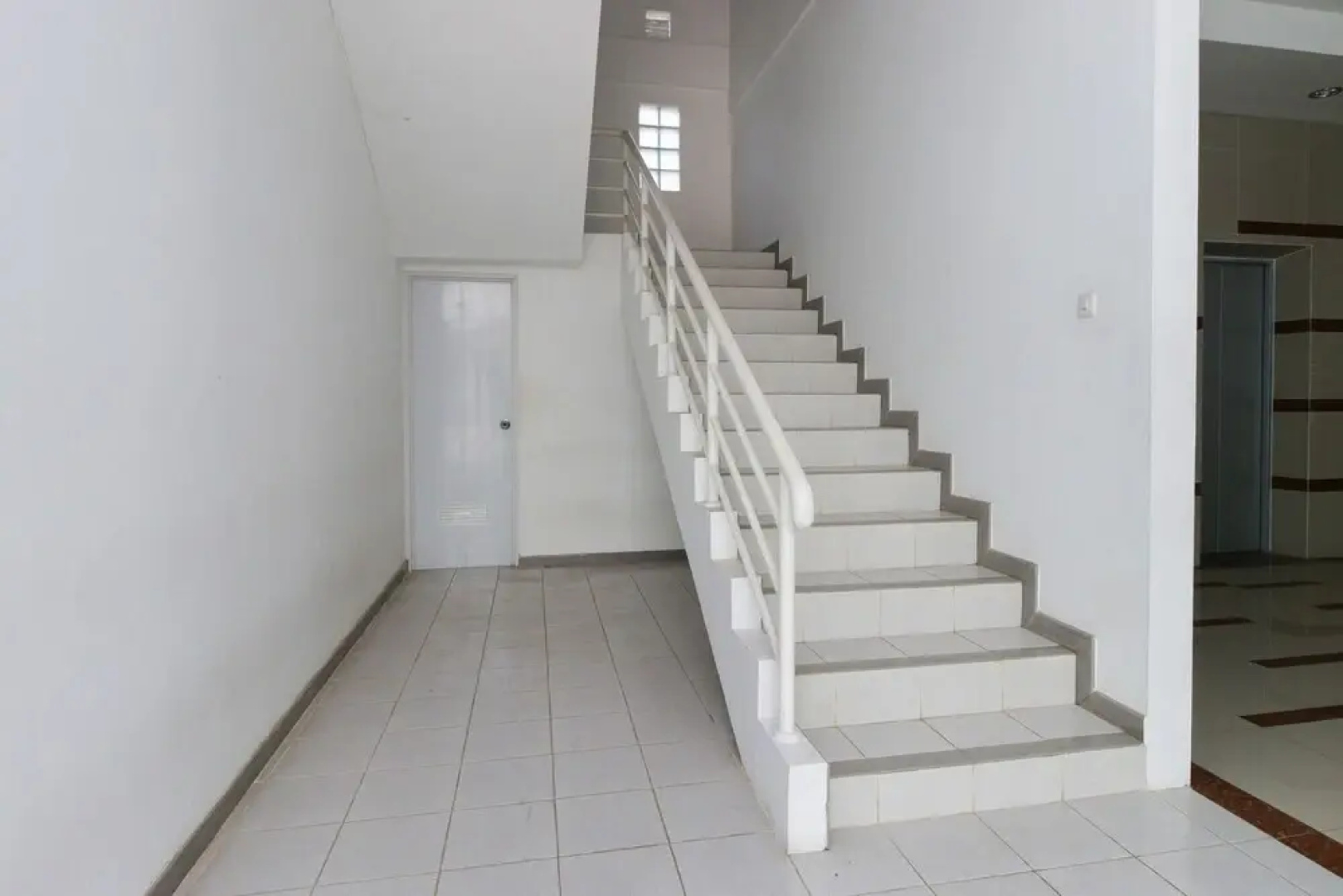 Airy Premier Sutoyo 7 Subang