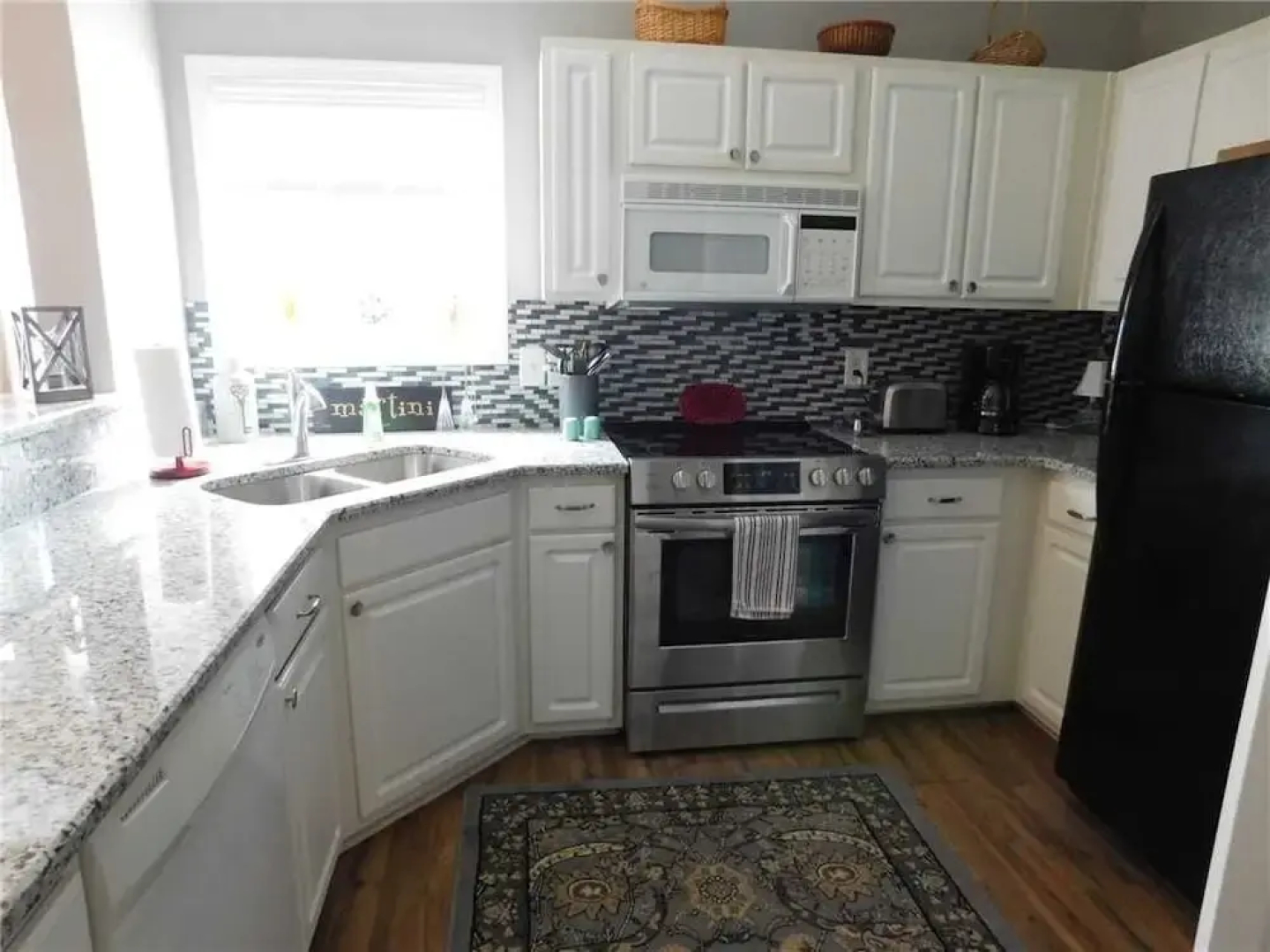 Harbourfront S #a6 2 Bedroom Condo