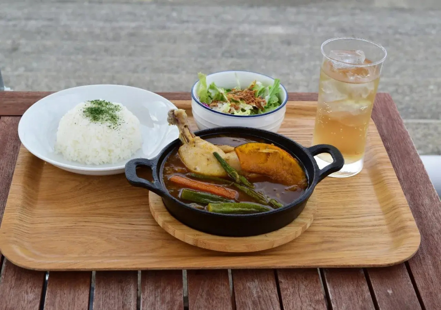 HULL Osaka Hokko Marina