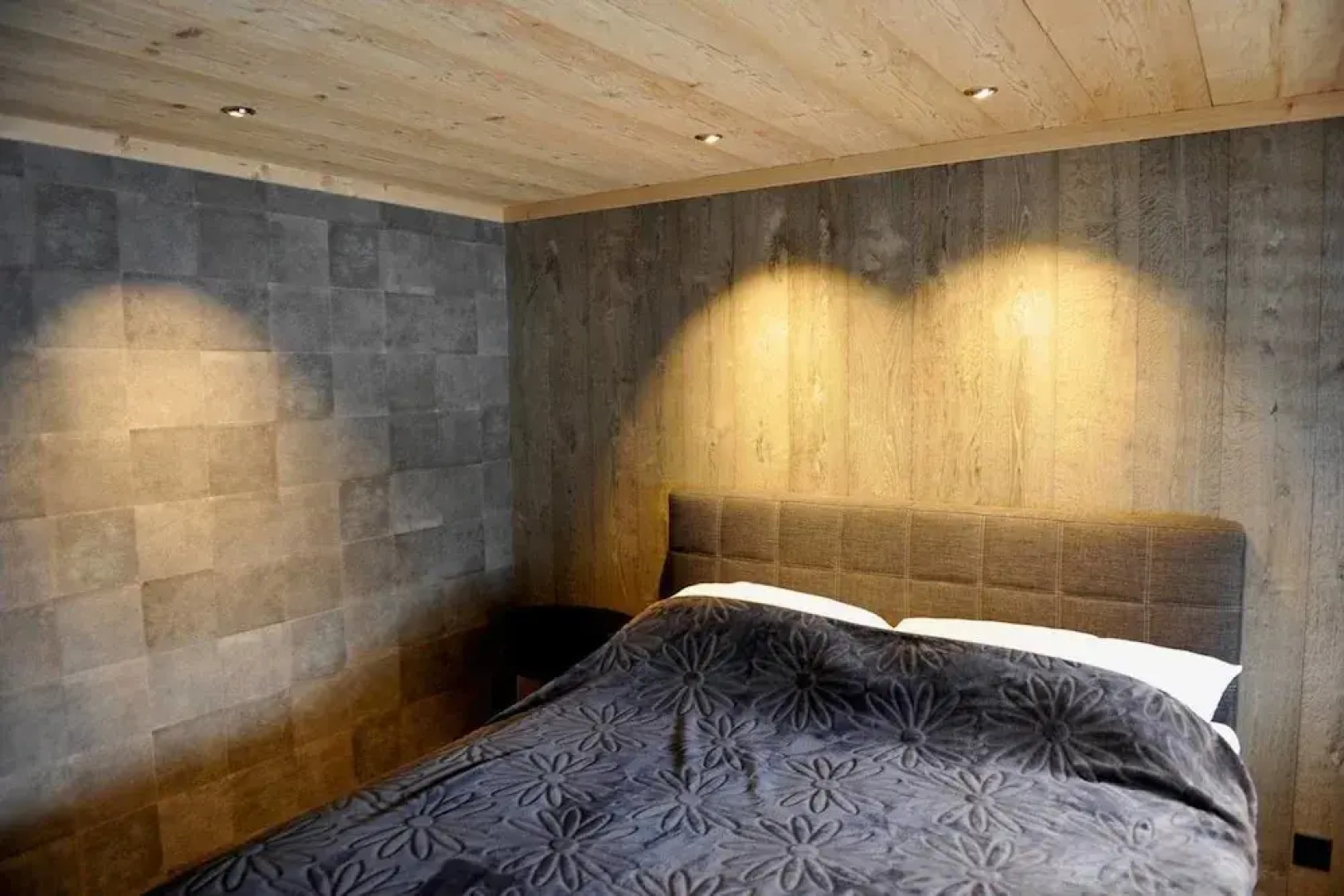 Luxurious Modern Flat next to Gstaad