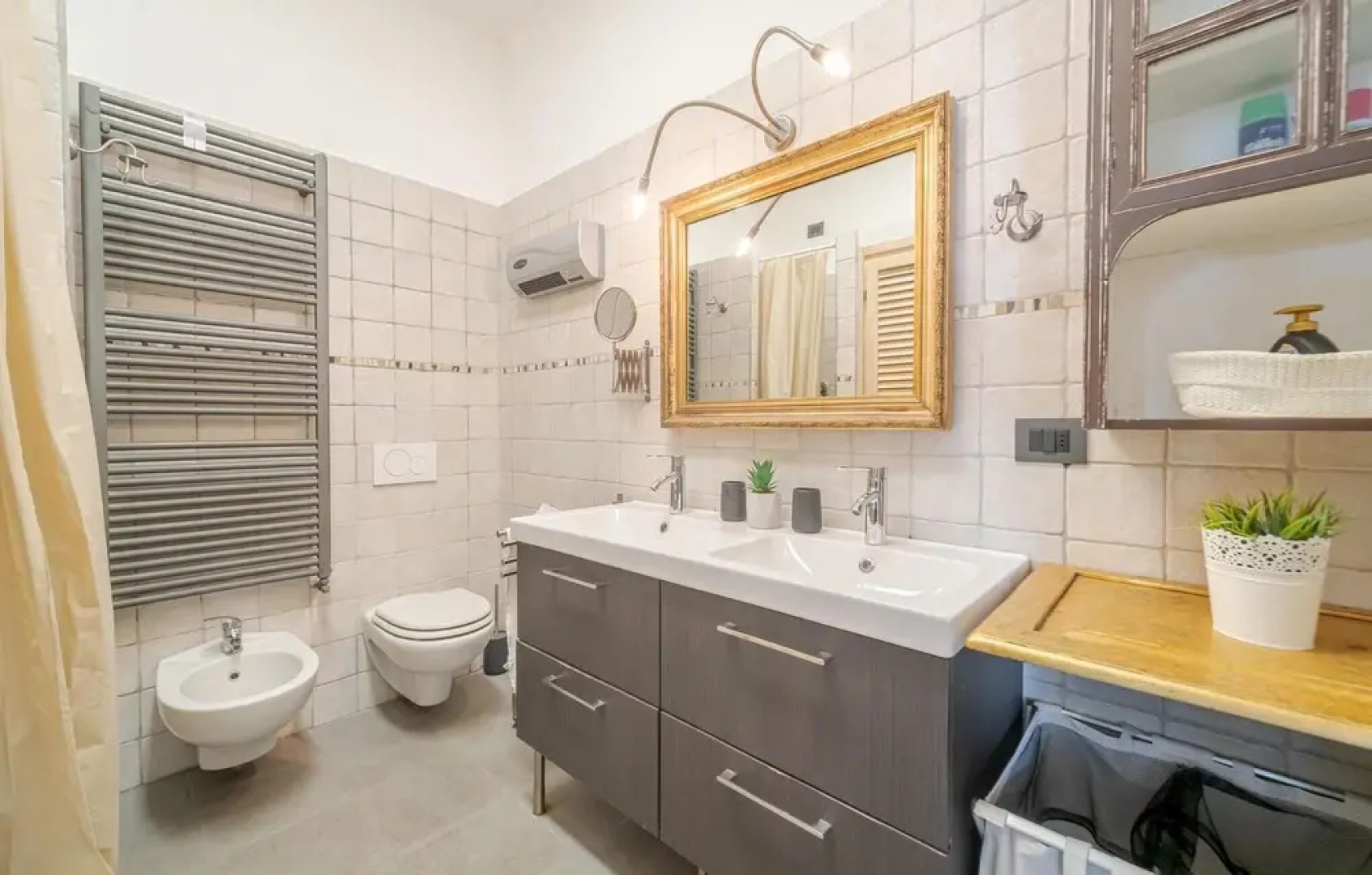 Stunning Home in Camogli With Wifi and 2 Bedrooms