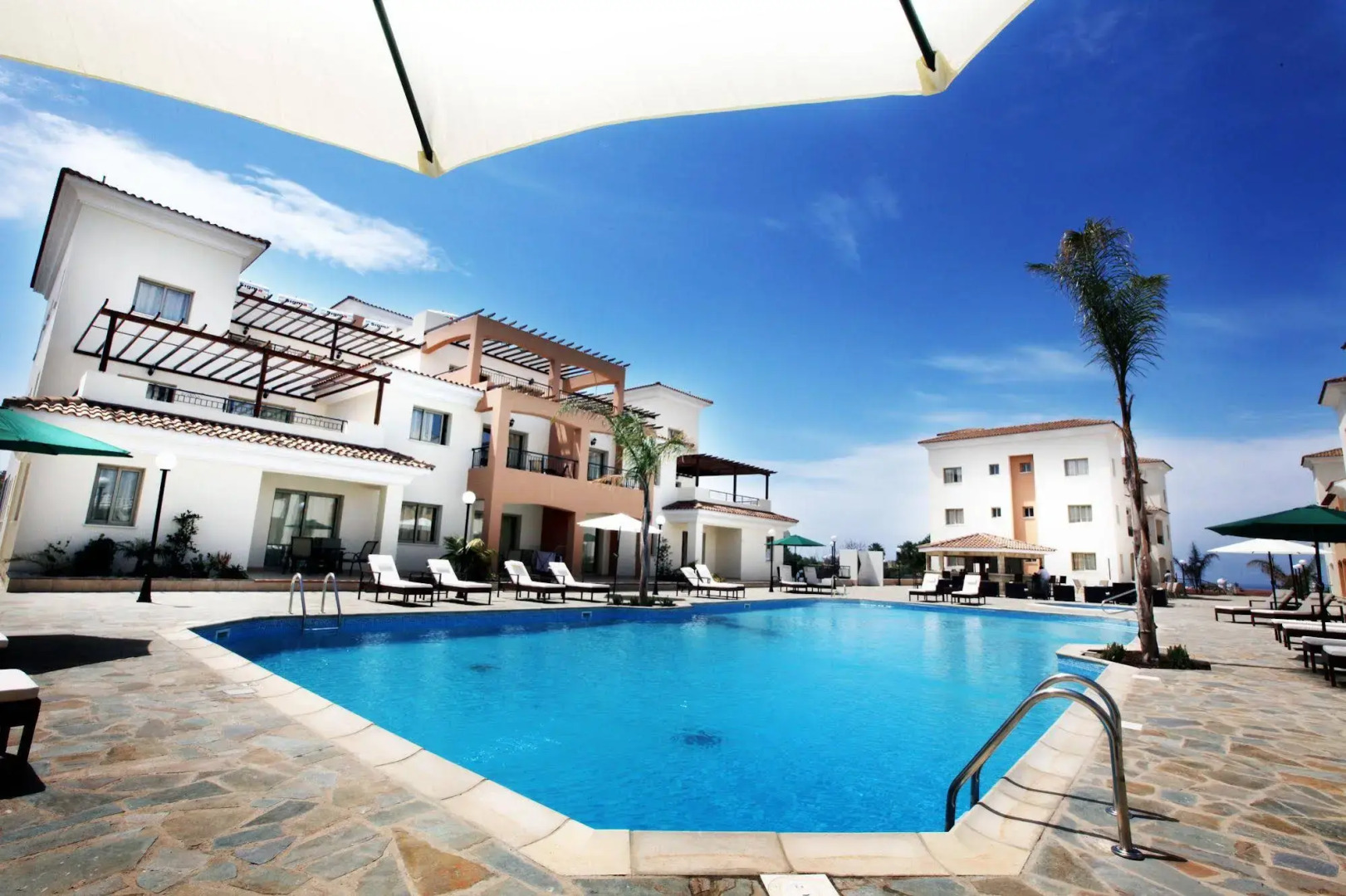 Oracle Exclusive Resort