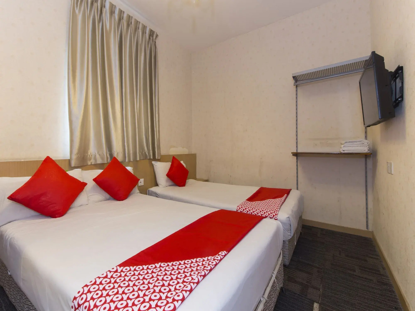 The Crown Borneo Hotel