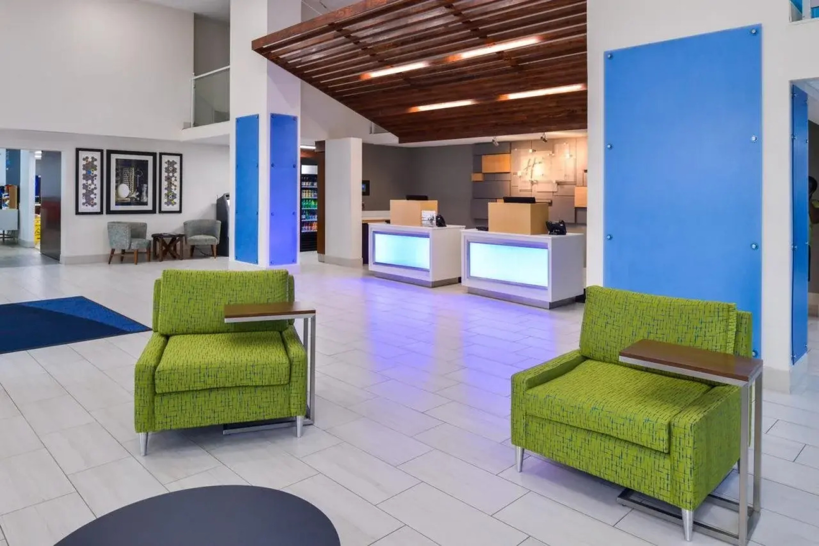 Holiday Inn Express & Suites Shreveport - Downtown by IHG