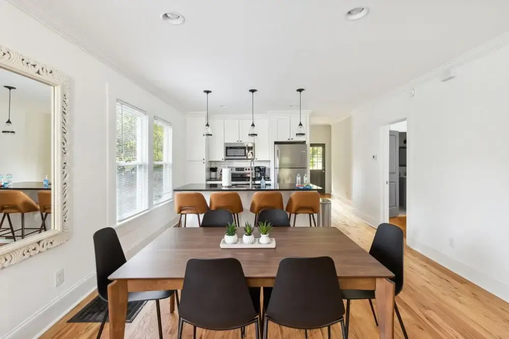 Downtown Delight: Cozy & Pet-friendly Retreat 3 Bedroom Home by RedAwning