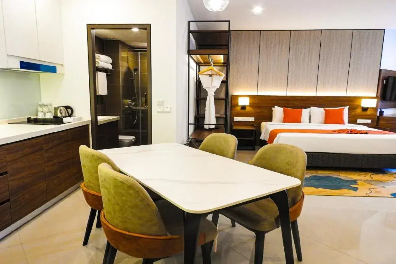 Wyndham Ion Majestic