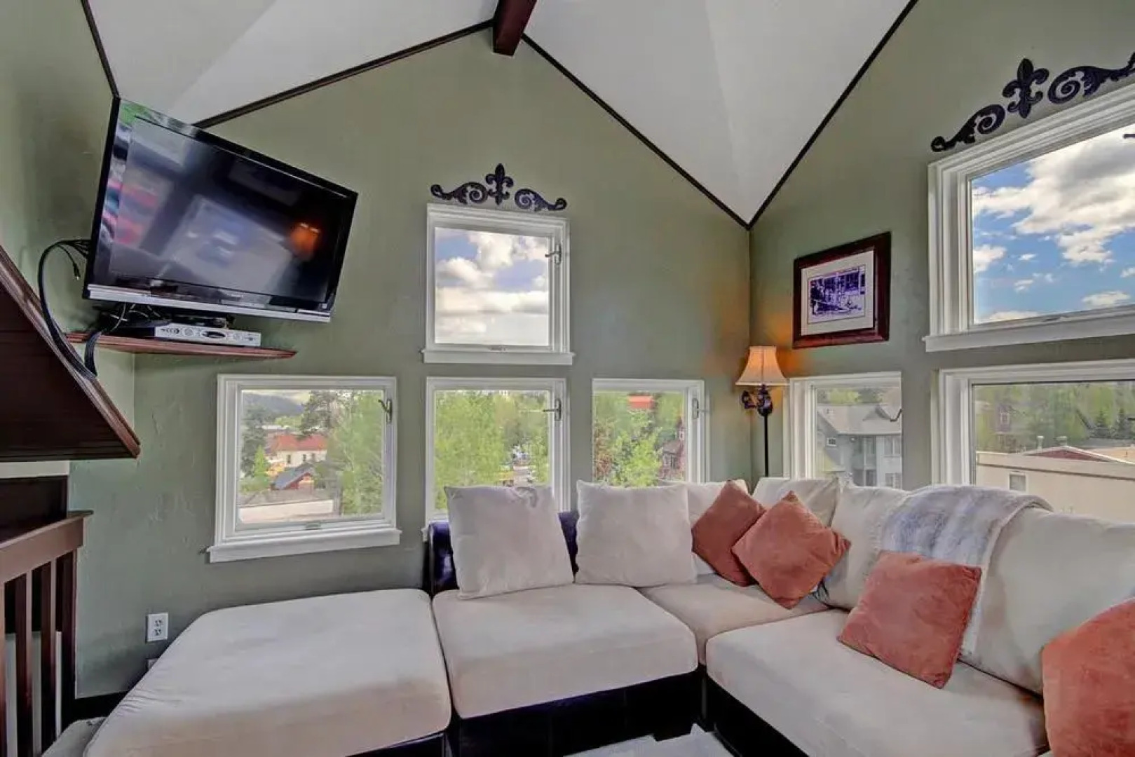 Porcupine Peak Condo