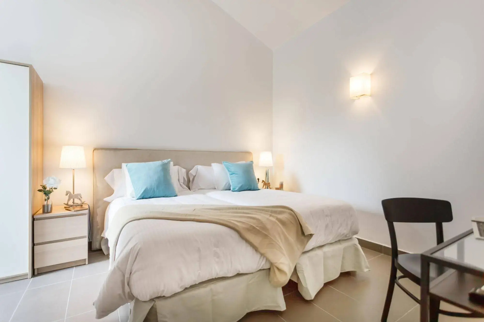 Apartamentos Cornellalux