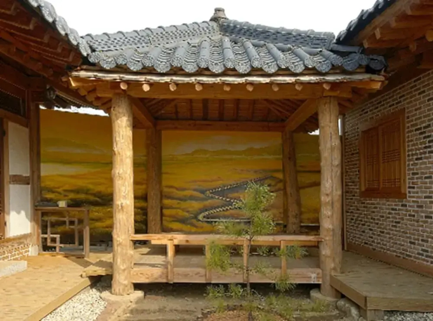 Reed House Hanok Pension