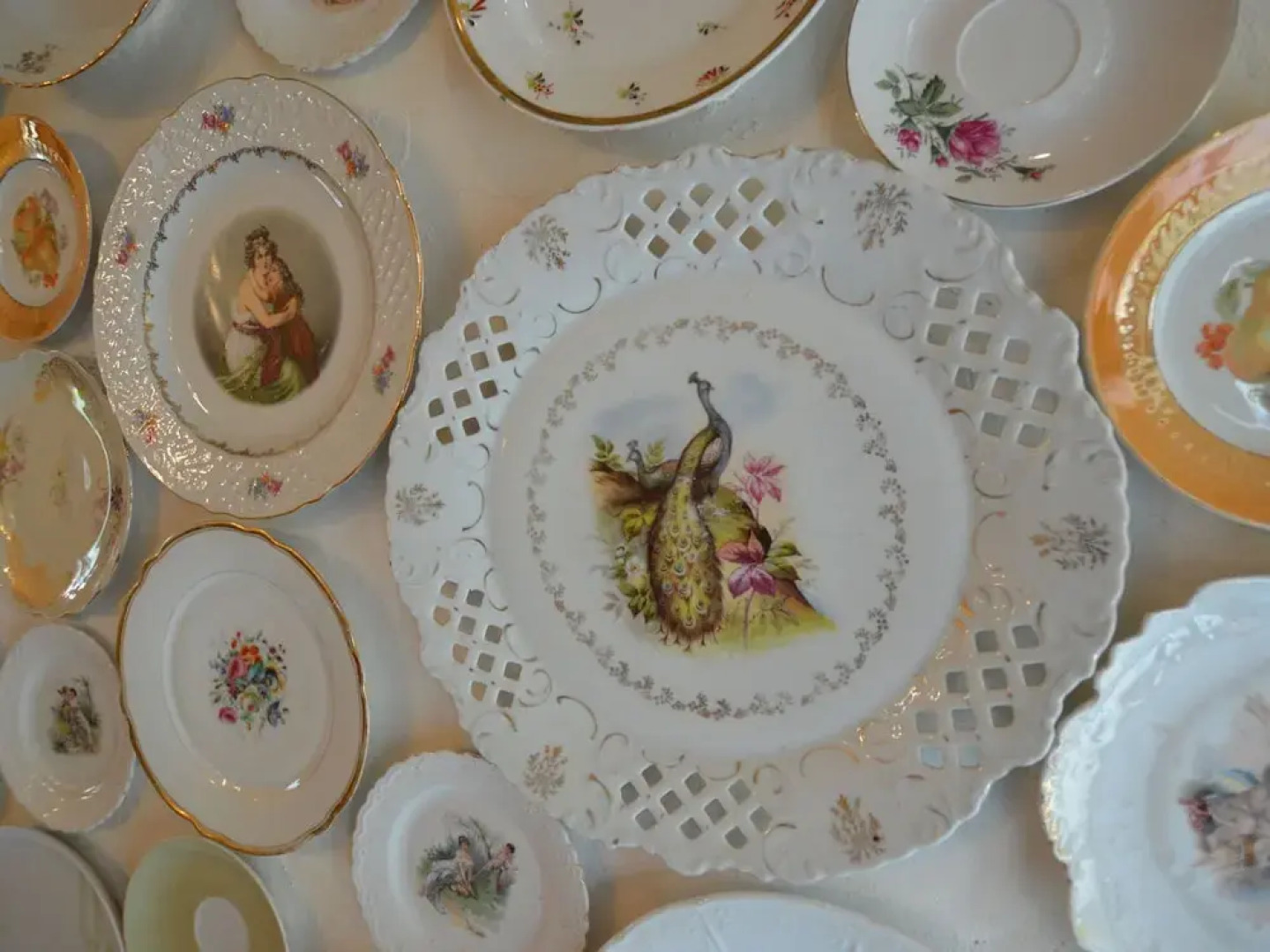 Spacious Villa near Town Center in Mesch