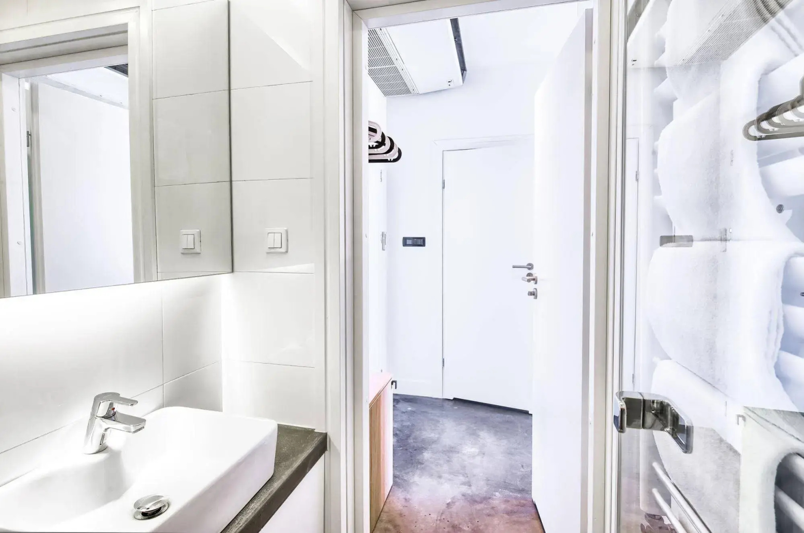 Warsaw Design Apartments