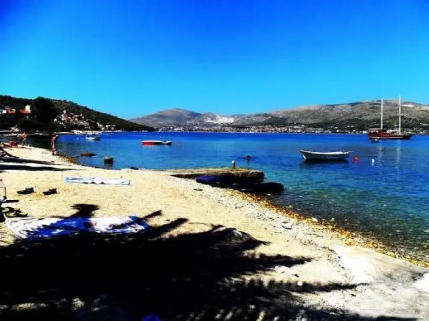 Apartments Villa Mila Mastrinka